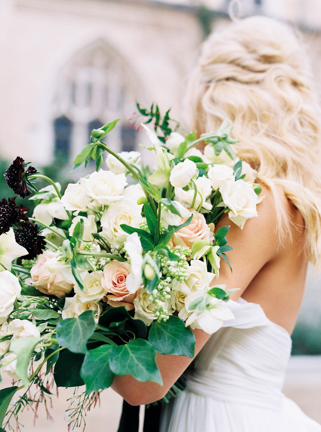 Organic Black & White Wedding Inspiration - Lindsey Brunk