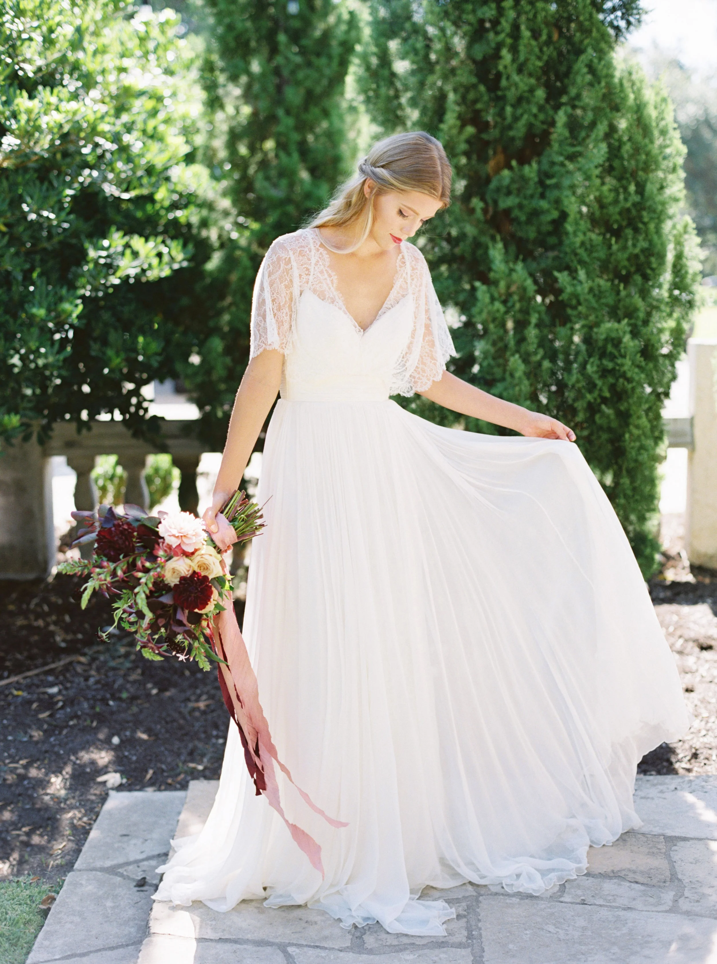 Delicate Fall Brides - Lindsey Brunk