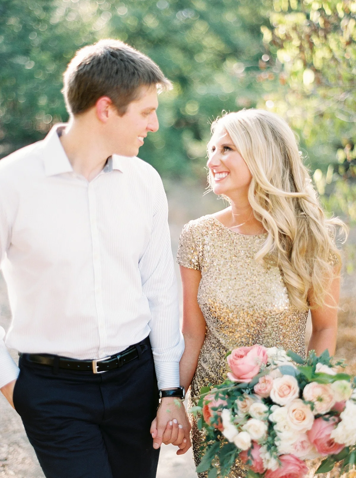 Stylish Dallas Engagement Session - Lindsey Brunk