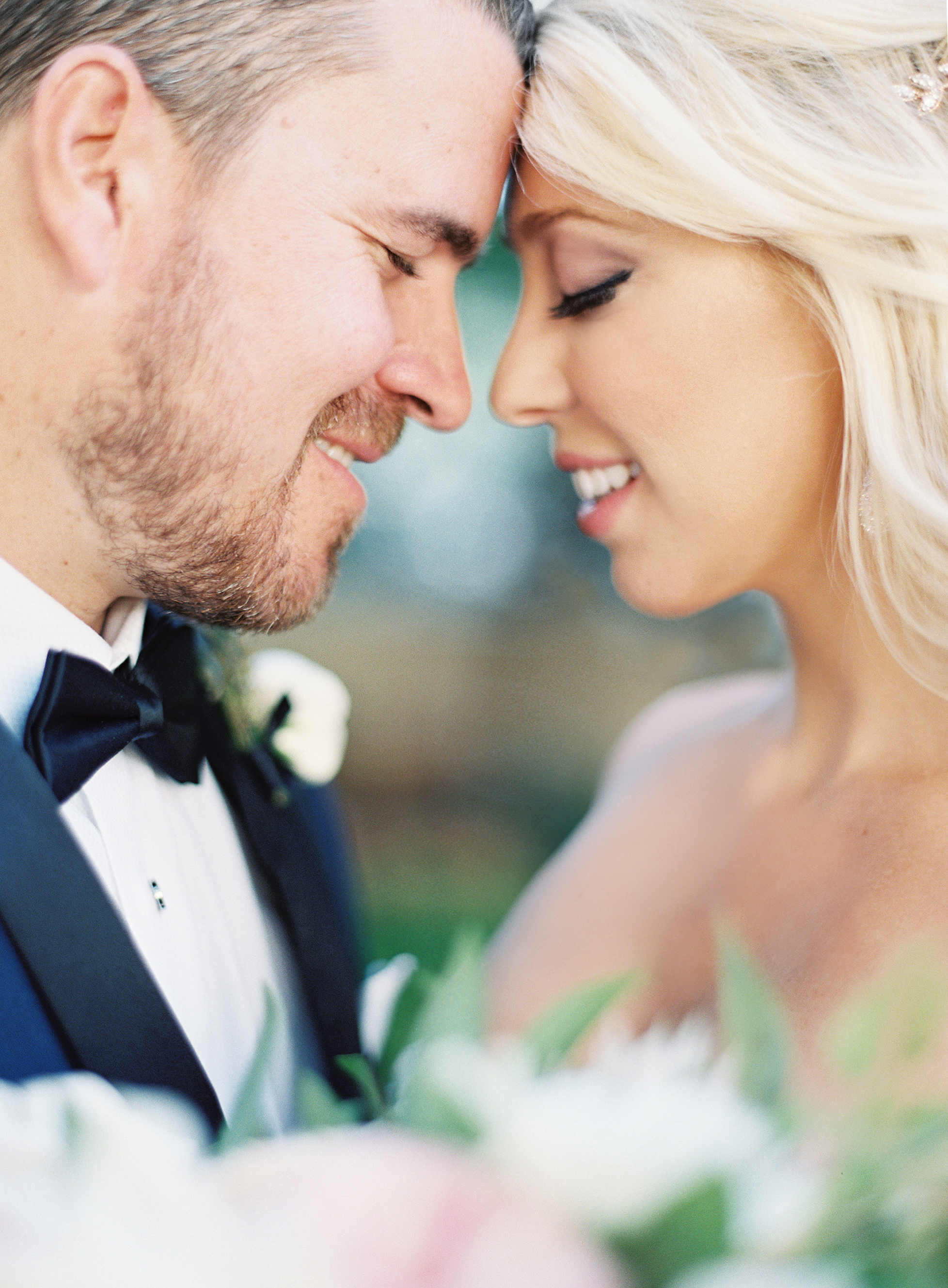  Jenna & Jon: Dallas Garden Wedding - Lindsey Brunk