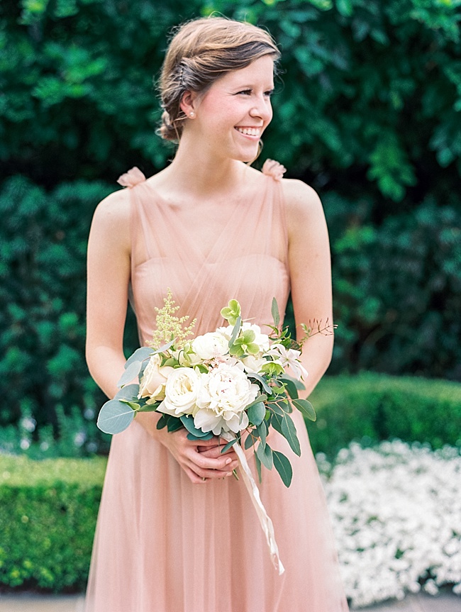 Claire & Chris: Romantic Dallas Arboretum Wedding - Lindsey Brunk