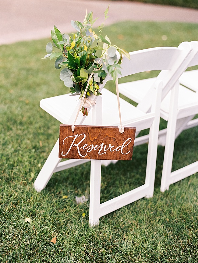 Claire & Chris: Romantic Dallas Arboretum Wedding - Lindsey Brunk