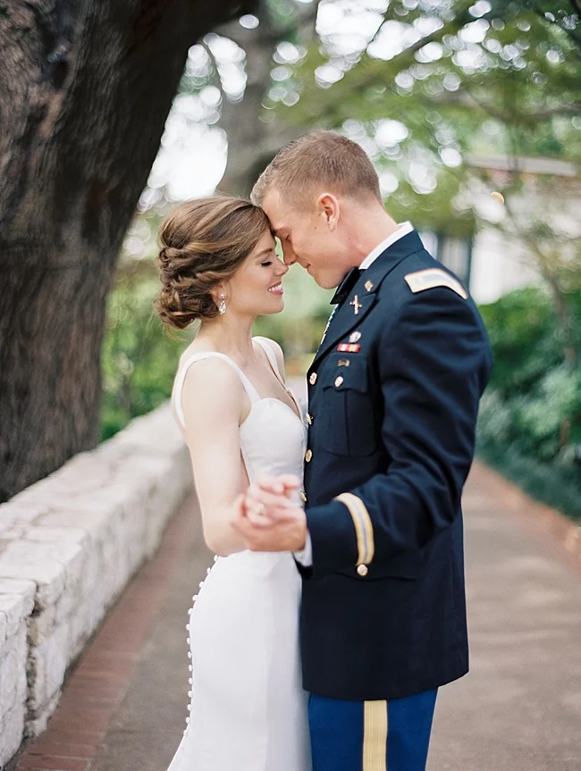 Romantic Dallas Arboretum Military Wedding - Lindsey Brunk
