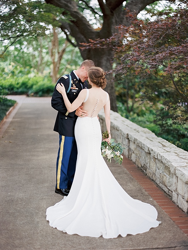 Romantic Dallas Arboretum Military Wedding - Lindsey Brunk