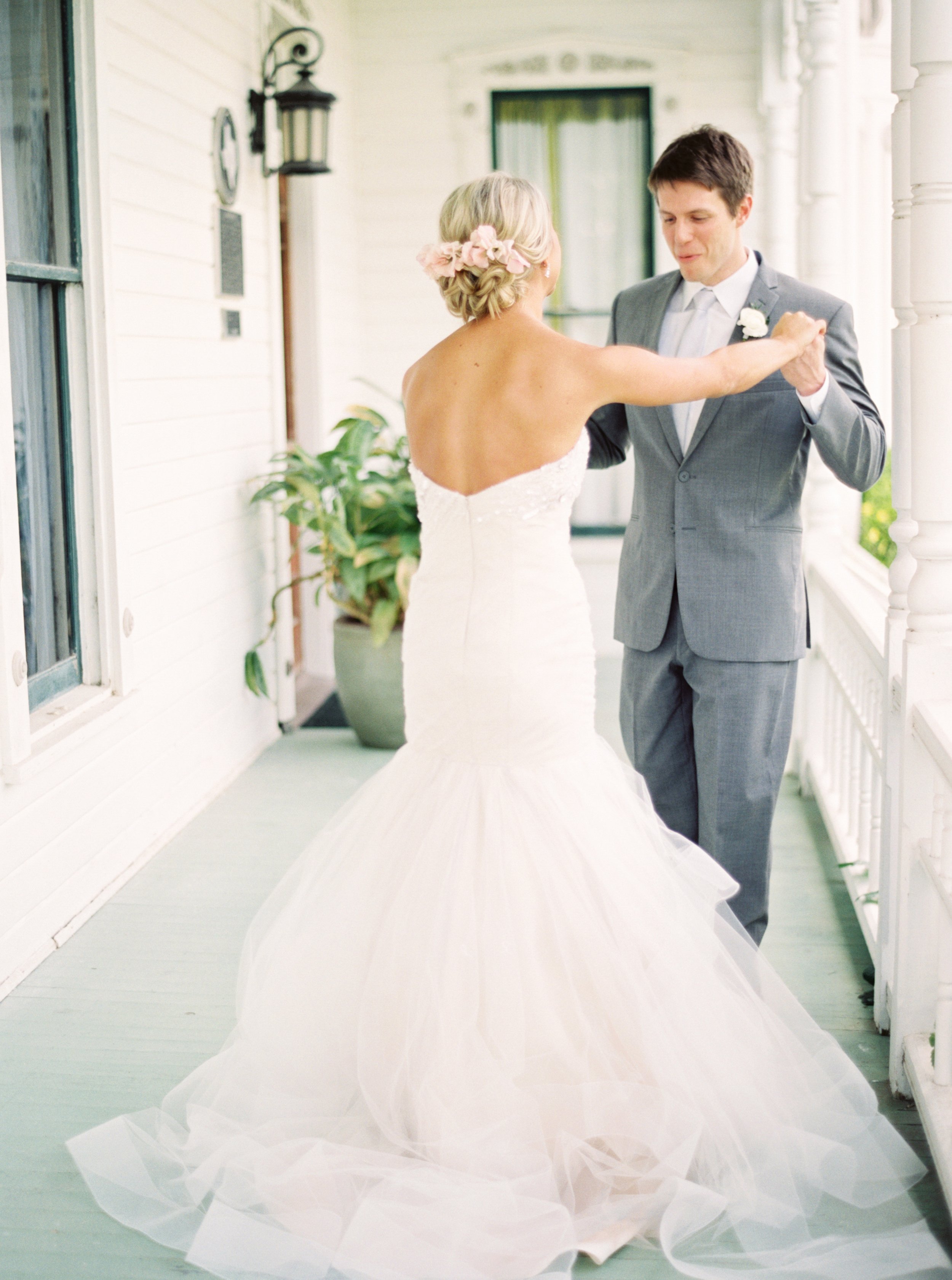 Stunning Outdoor Austin Wedding - Lindsey Brunk