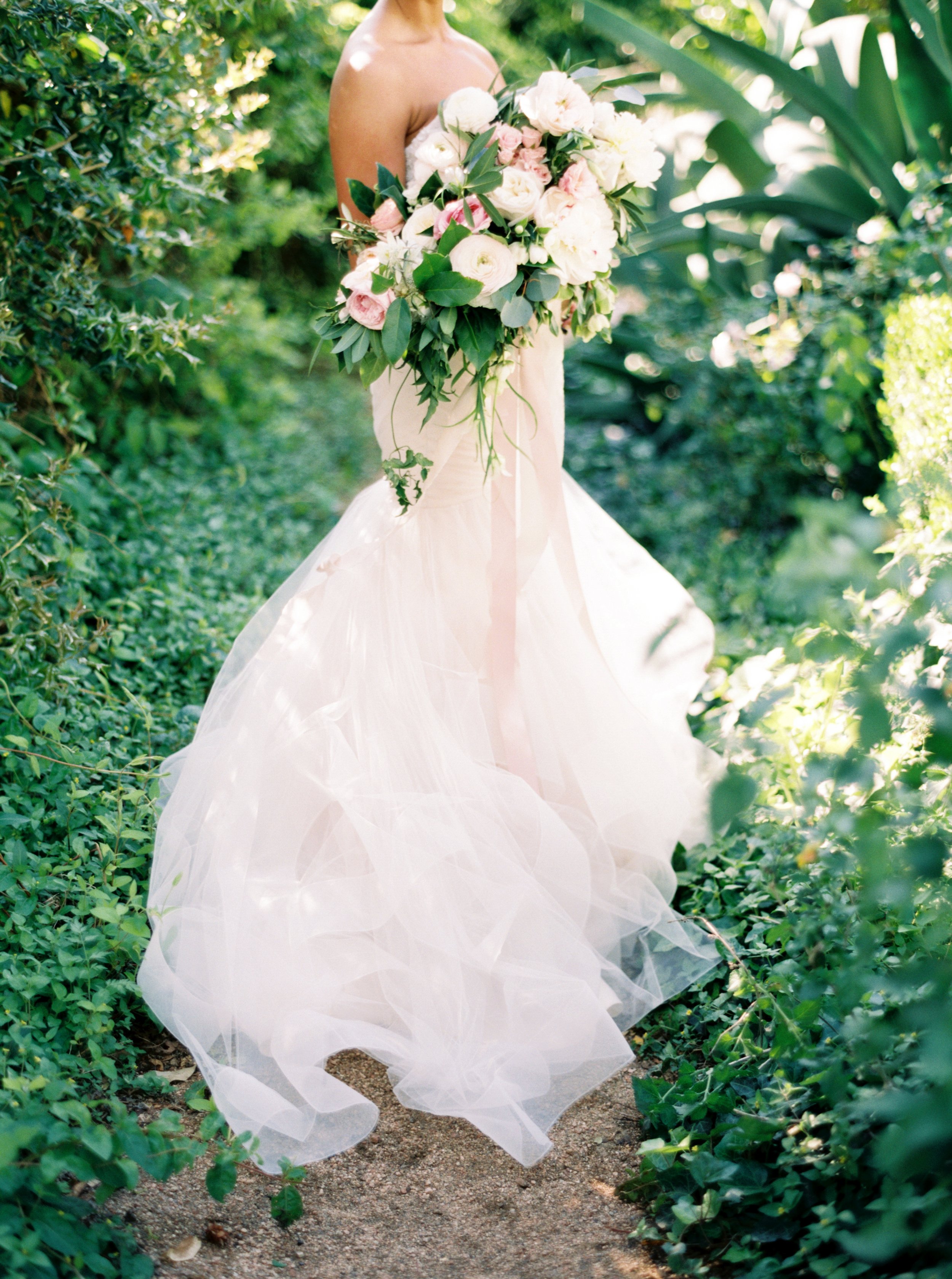 Stunning Outdoor Austin Wedding - Lindsey Brunk