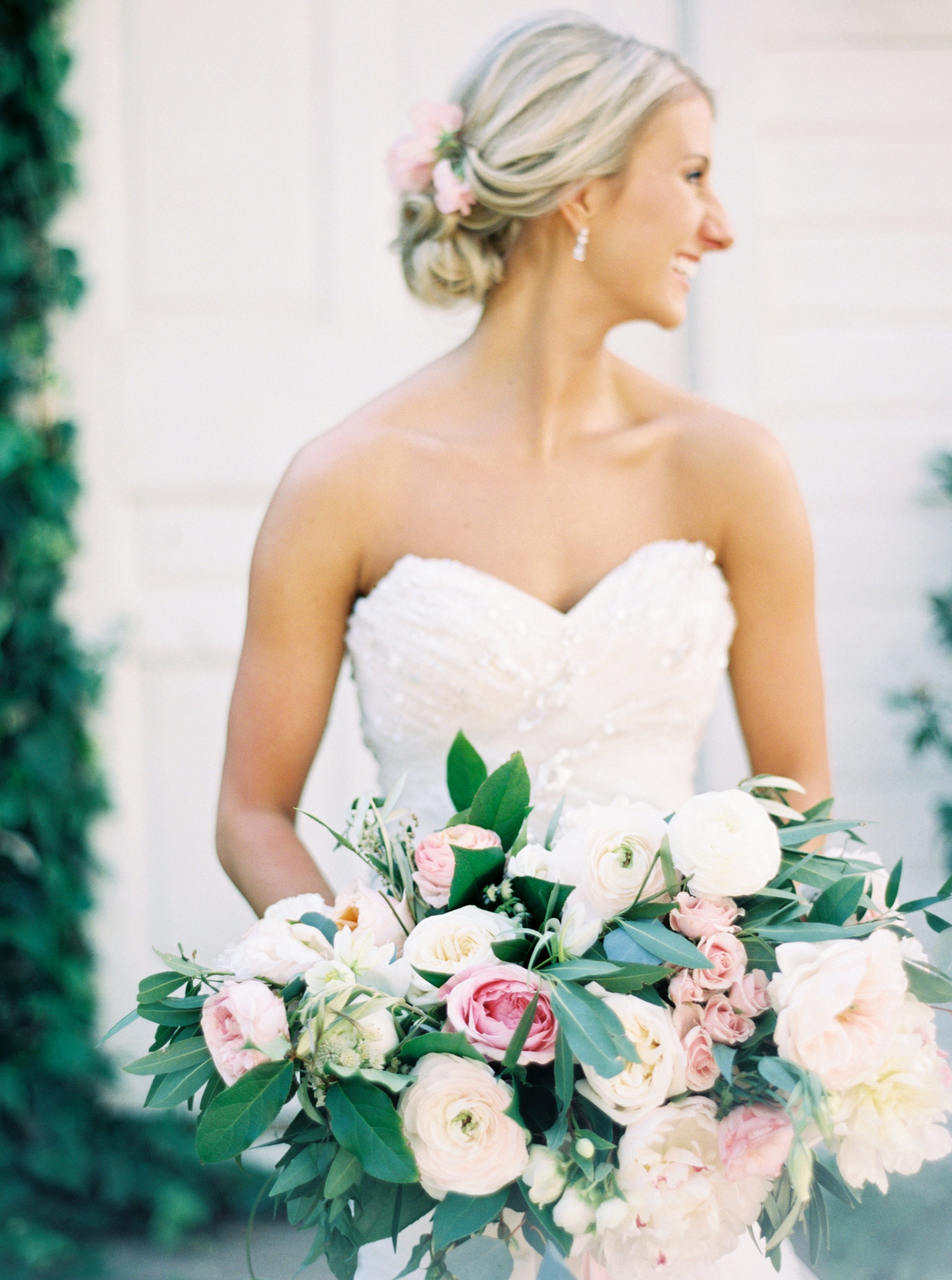 Stunning Outdoor Austin Wedding - Lindsey Brunk