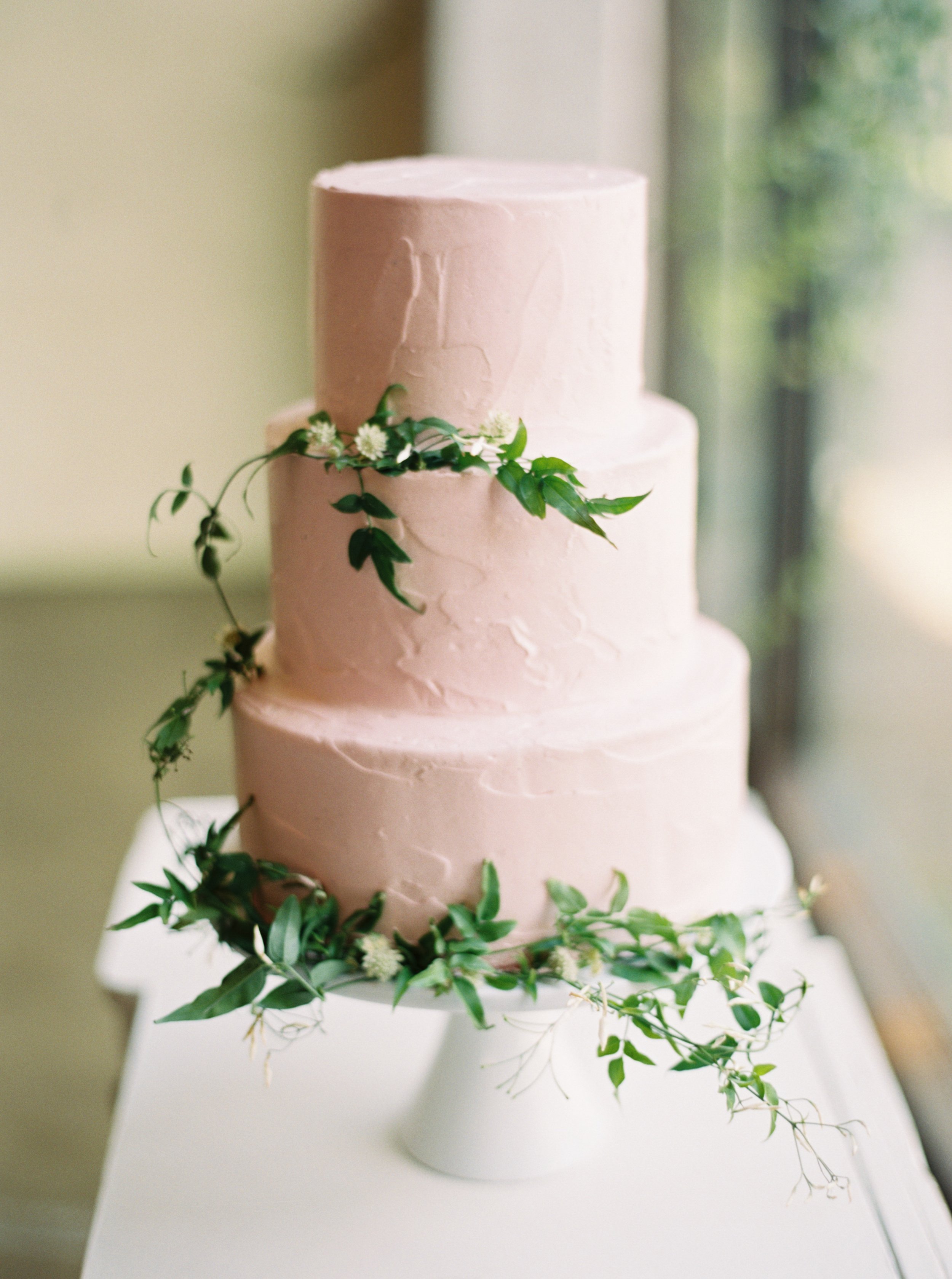 Stunning Outdoor Austin Wedding - Lindsey Brunk