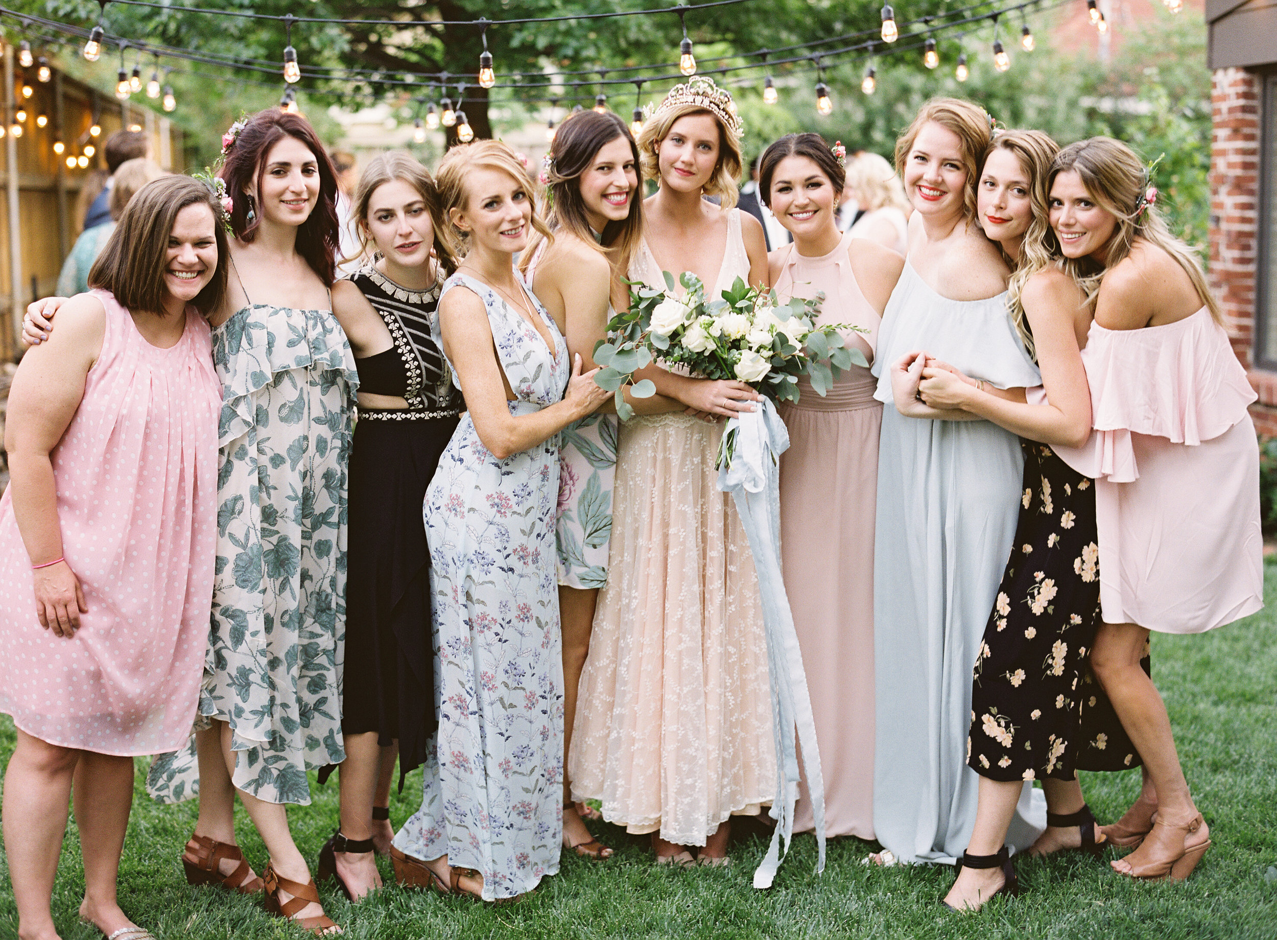 Stylish Backyard Wedding - Lindsey Brunk