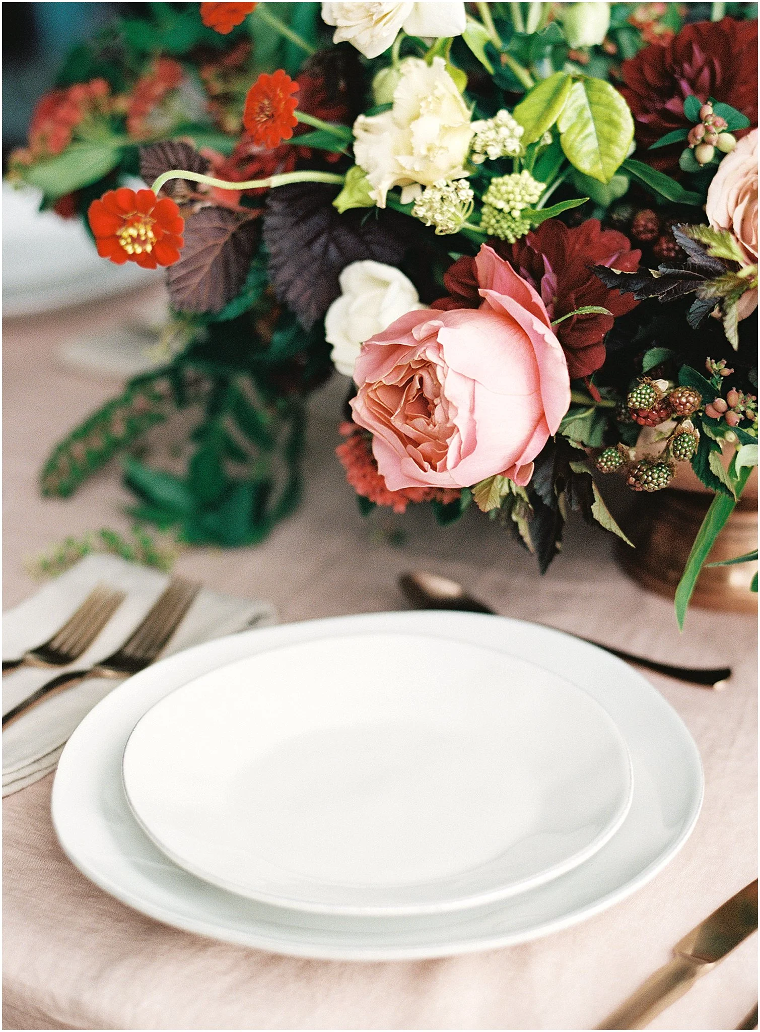 Organic Autumn Wedding Inspiration - Lindsey Brunk