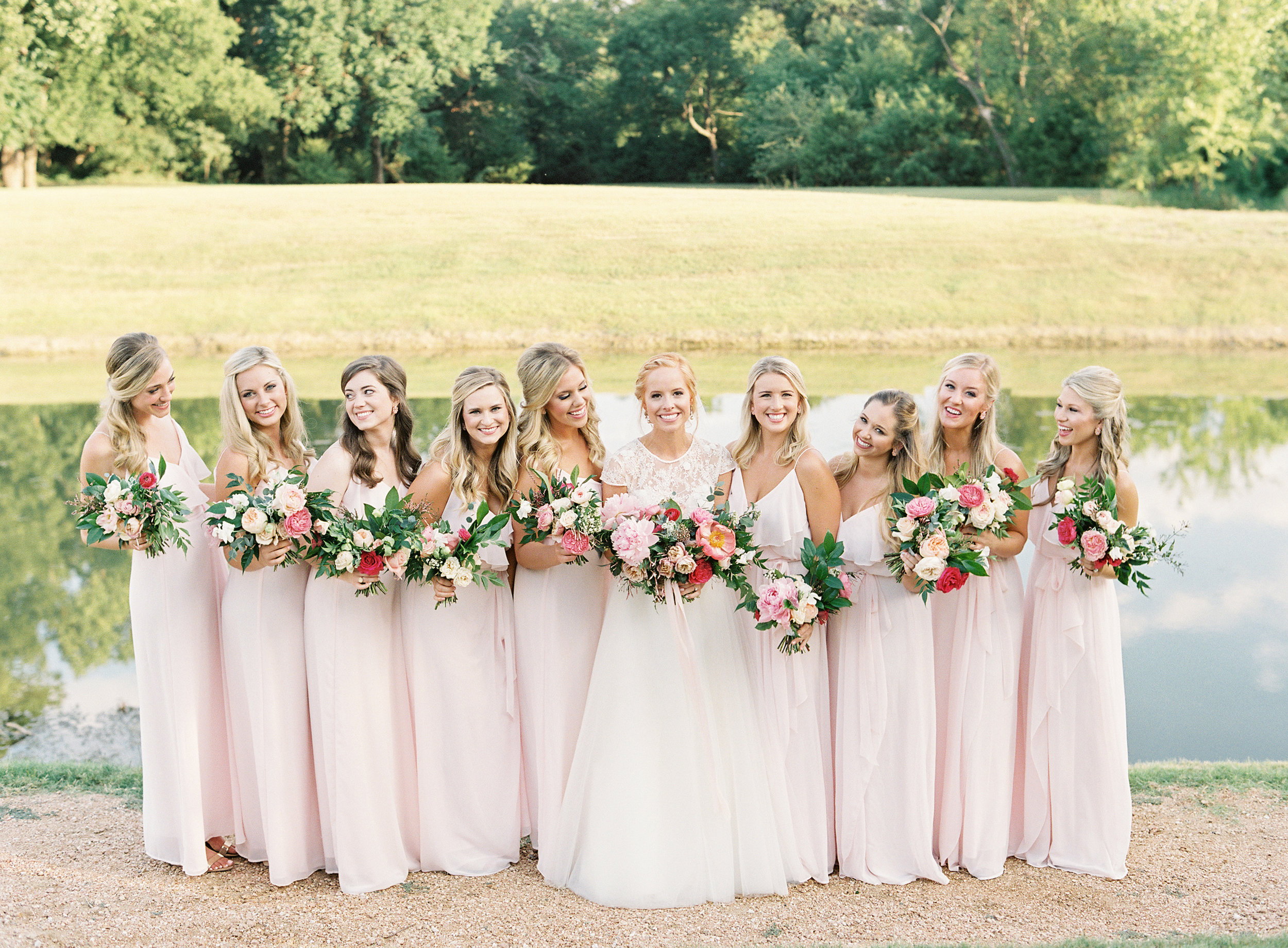 Amy & Cory: Vibrant Summer Wedding - Lindsey Brunk