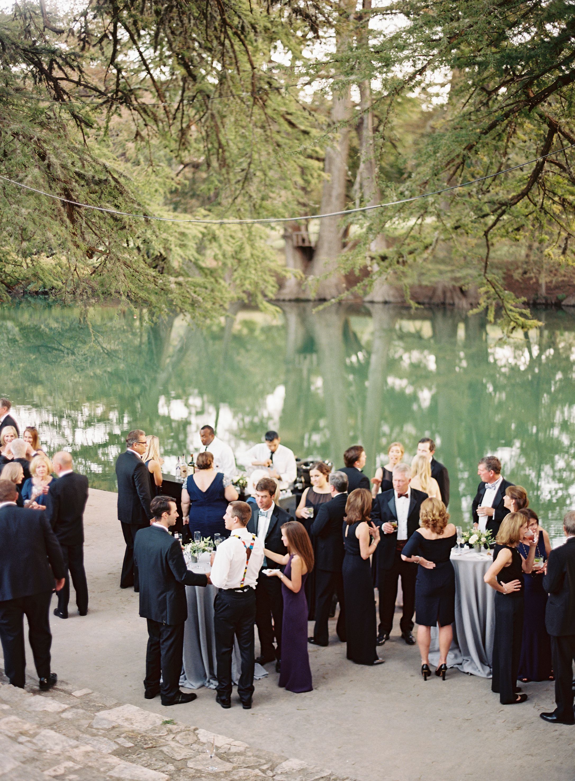 Black & White Hill Country Wedding - Lindsey Brunk