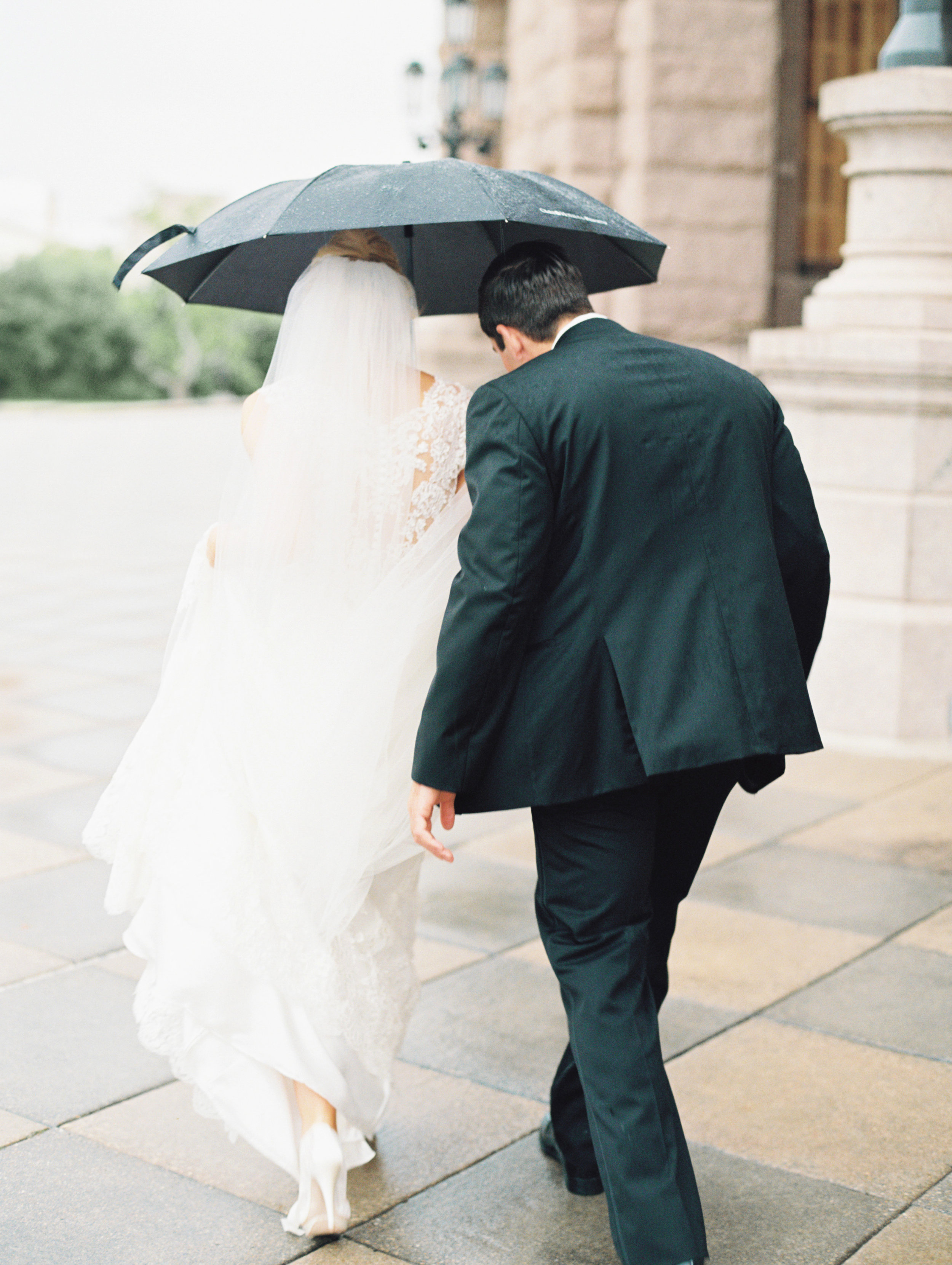 Classic Austin Wedding - Lindsey Brunk