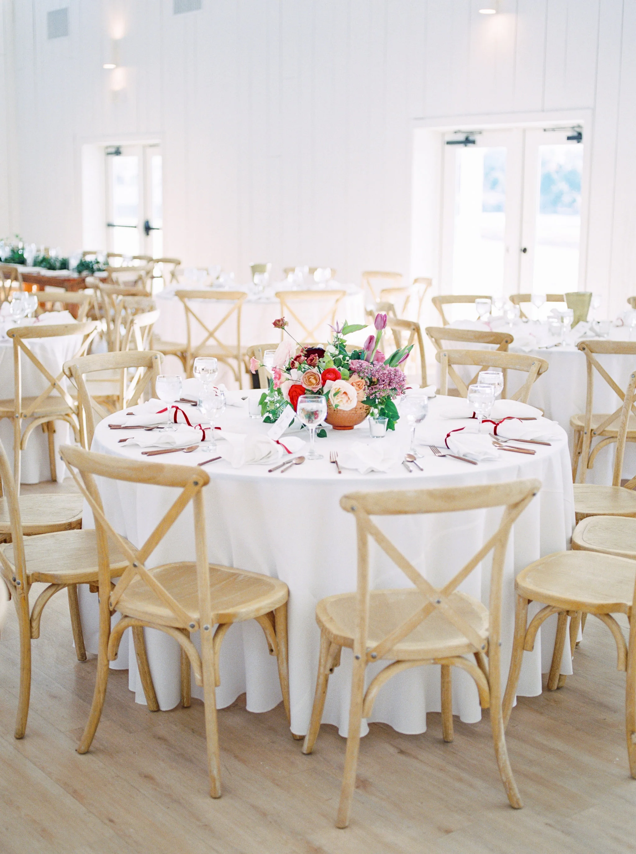 Vibrant Winter Wedding - Lindsey Brunk