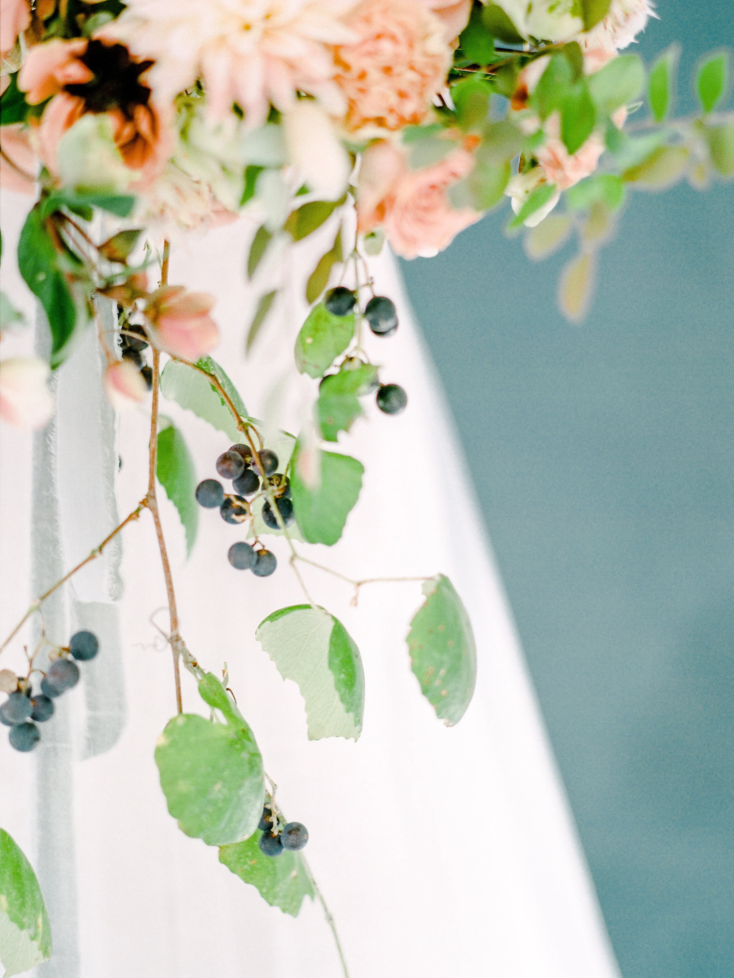 Organic Autumn Wedding Inspiration - Lindsey Brunk