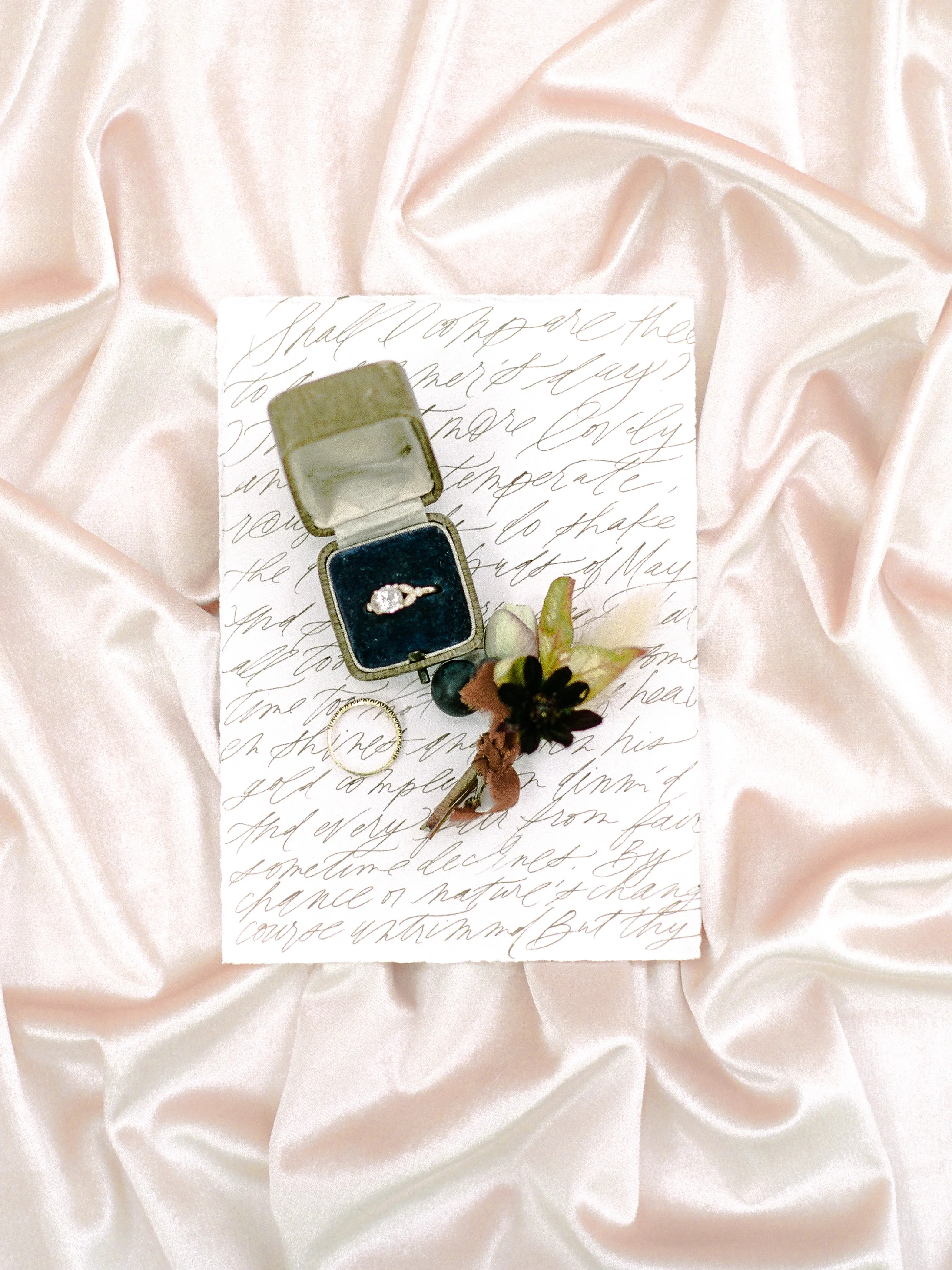 Organic Autumn Wedding Inspiration - Lindsey Brunk