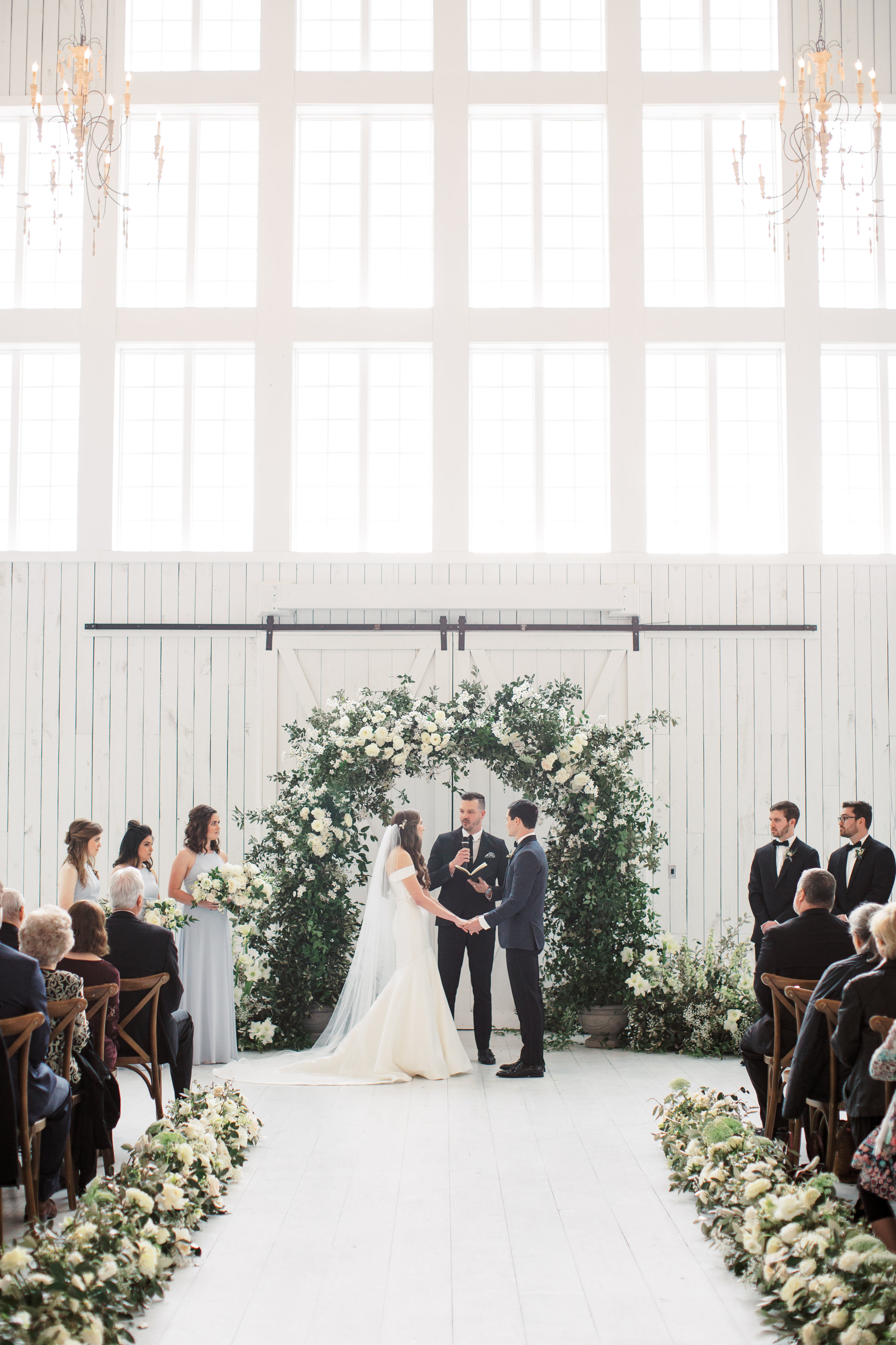 Elegant White Sparrow Wedding - Lindsey Brunk