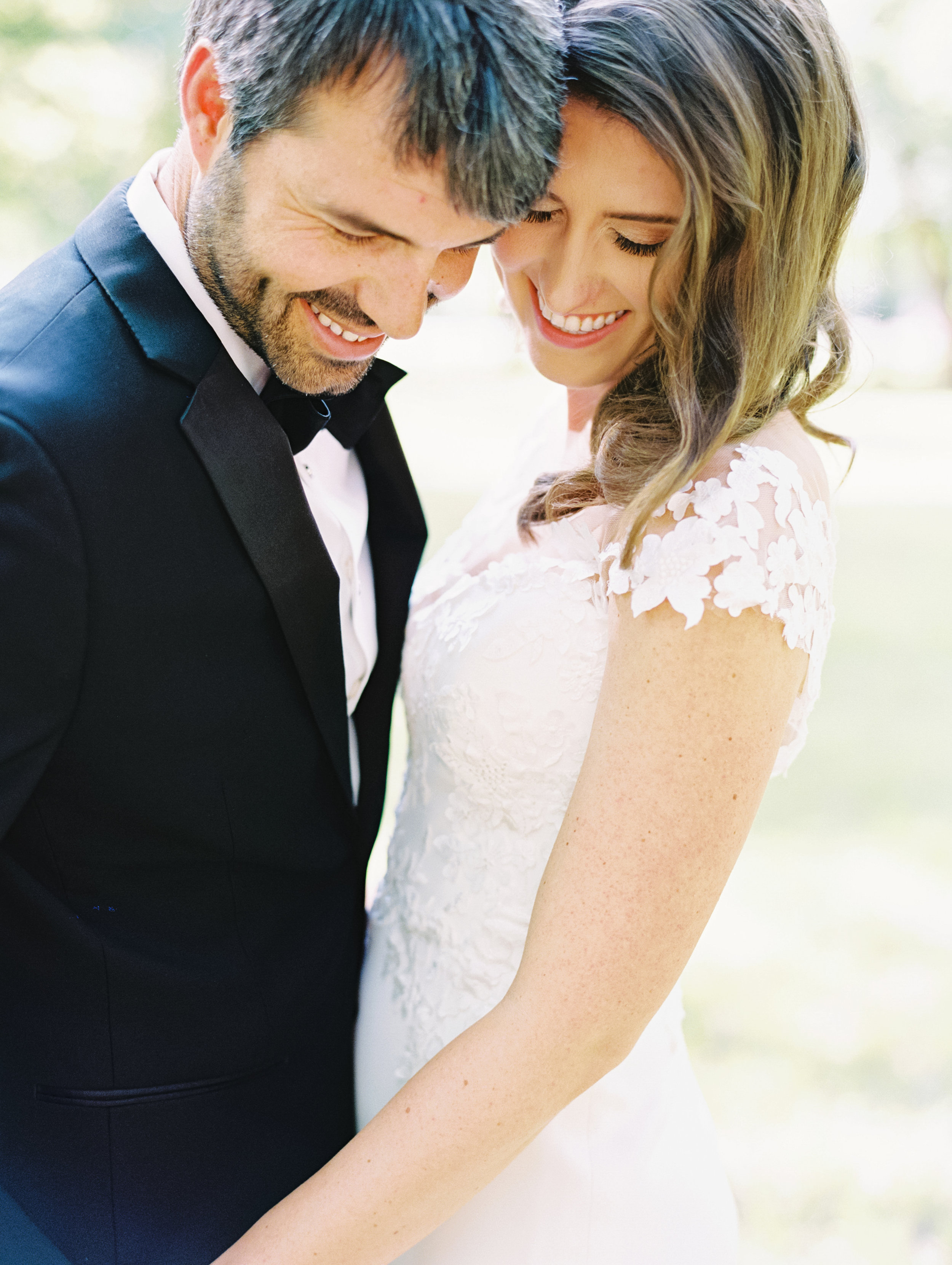 Fort Worth Zoo Wedding - Lindsey Brunk