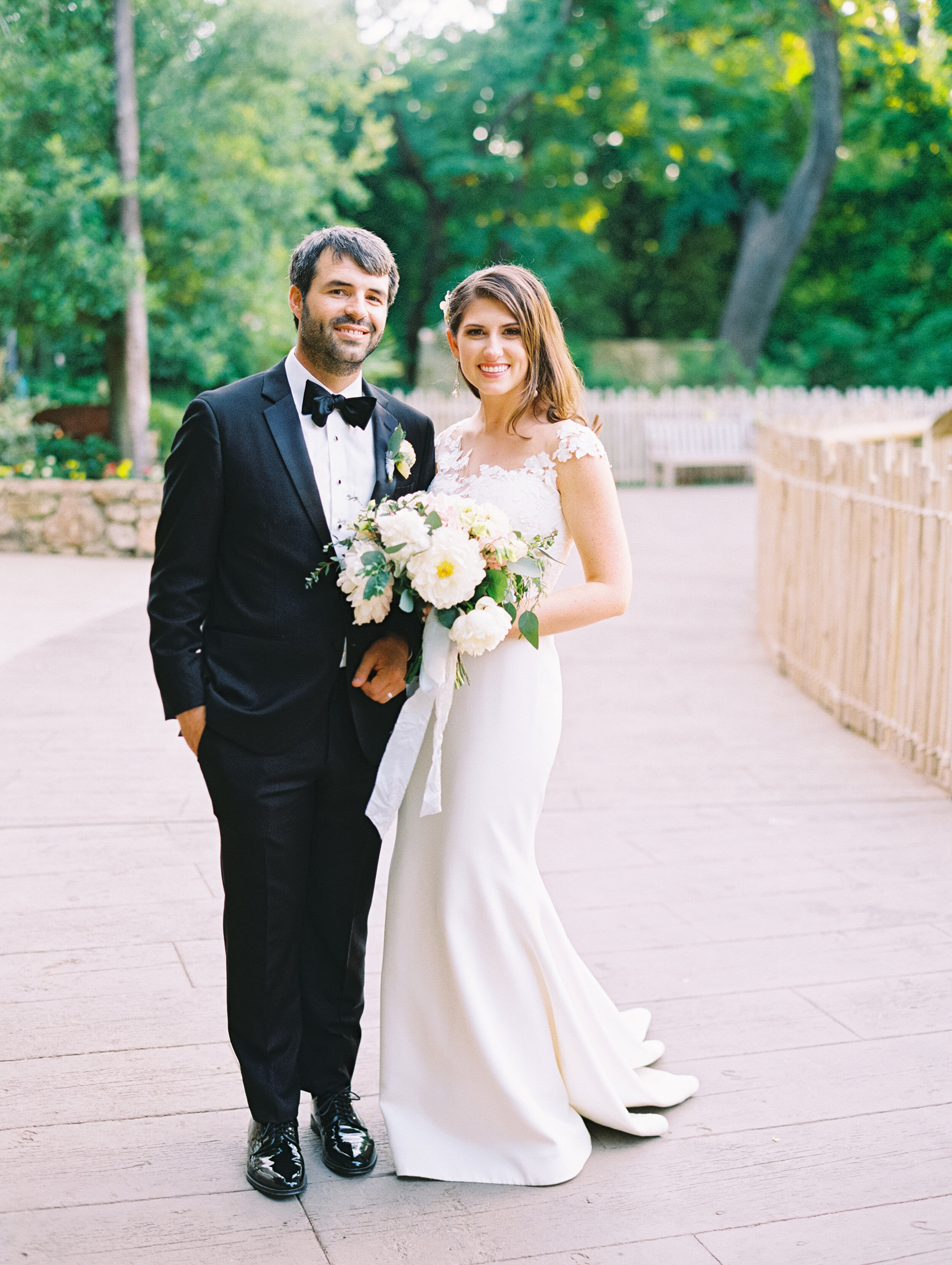 Fort Worth Zoo Wedding - Lindsey Brunk