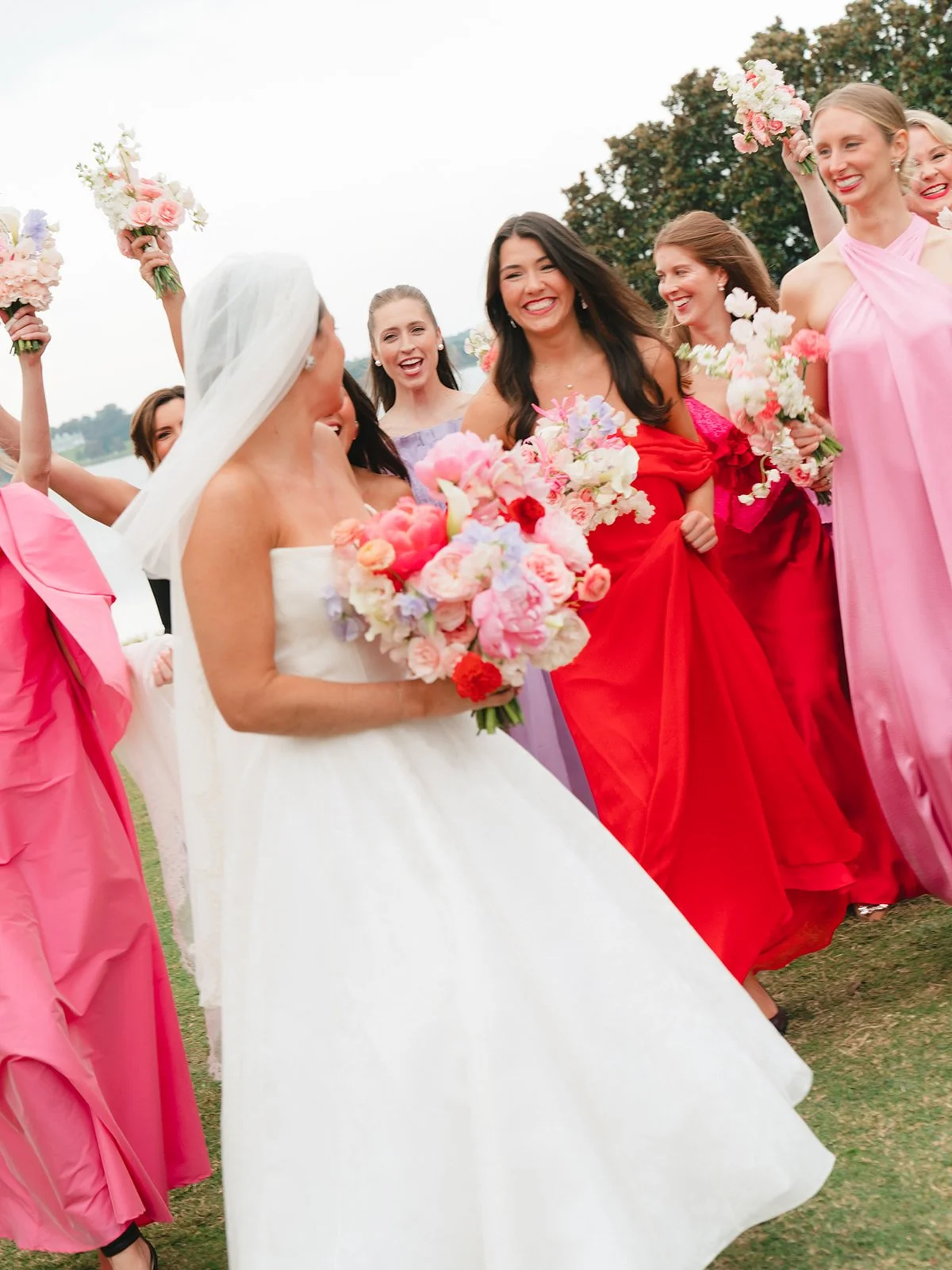 Bold &amp; Colorful Dallas Arboretum Wedding - Lindsey Brunk Wedding Planning &amp; Design