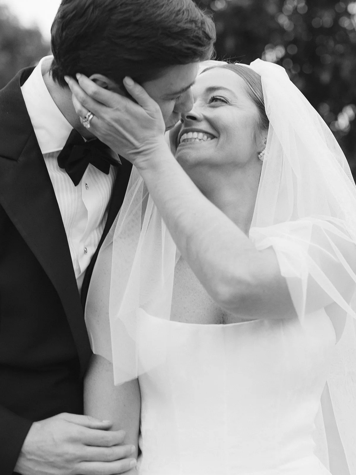 Bold &amp; Colorful Wedding at The Dallas Arboretum - Lindsey Brunk Weddings