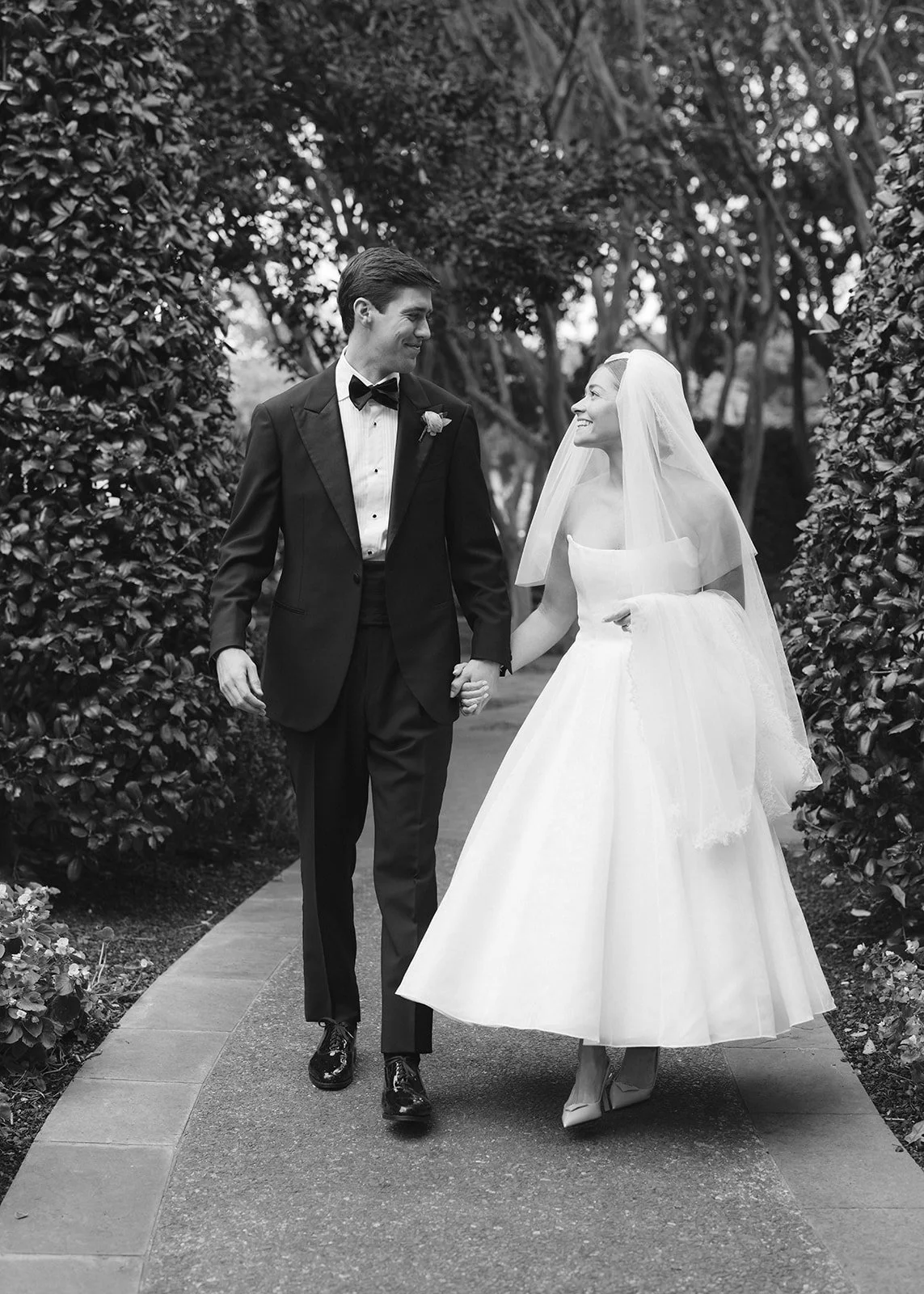 Bold &amp; Colorful Wedding at The Dallas Arboretum - Lindsey Brunk Weddings