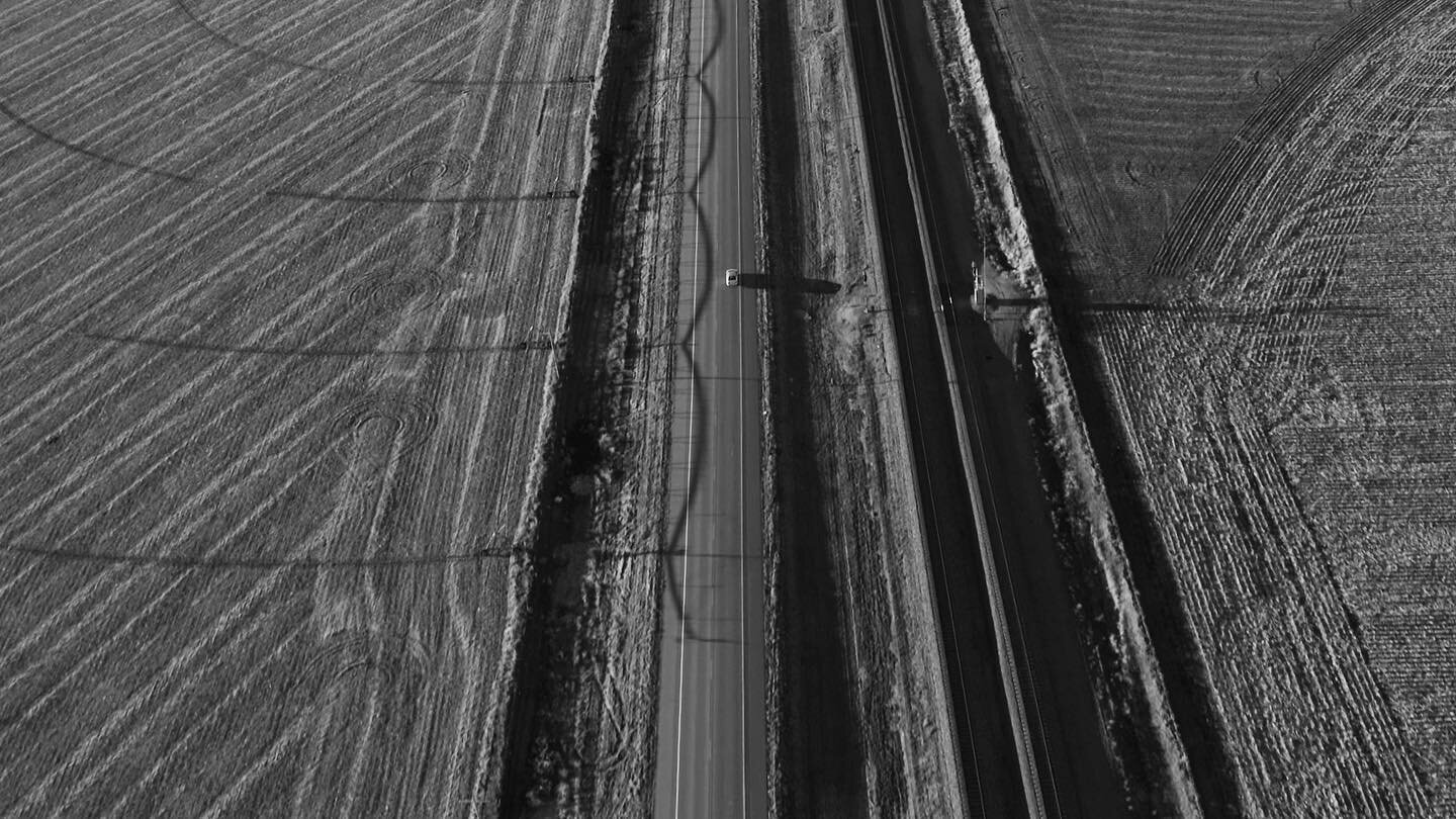 Went out and showed my drone some real Nebraska today
.
.
.
.
.
.
.
.
.
.
#nebraska #sandhills #nebraskanice #abstract #drone #mavicpro2 #midwest