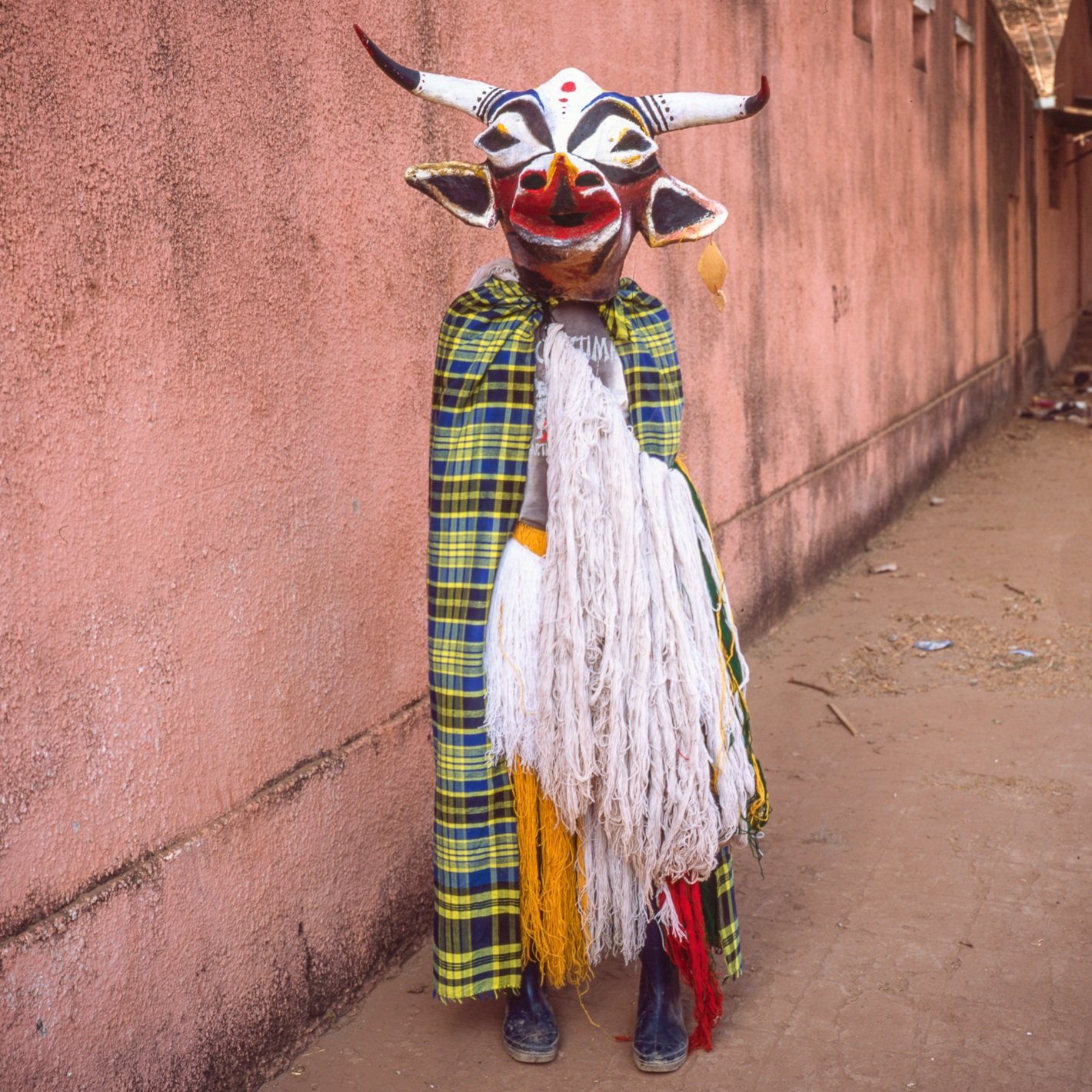 2018_02_Guinea-Bissau_Carnaval_ChaodePapel_Portraits_0263.jpg