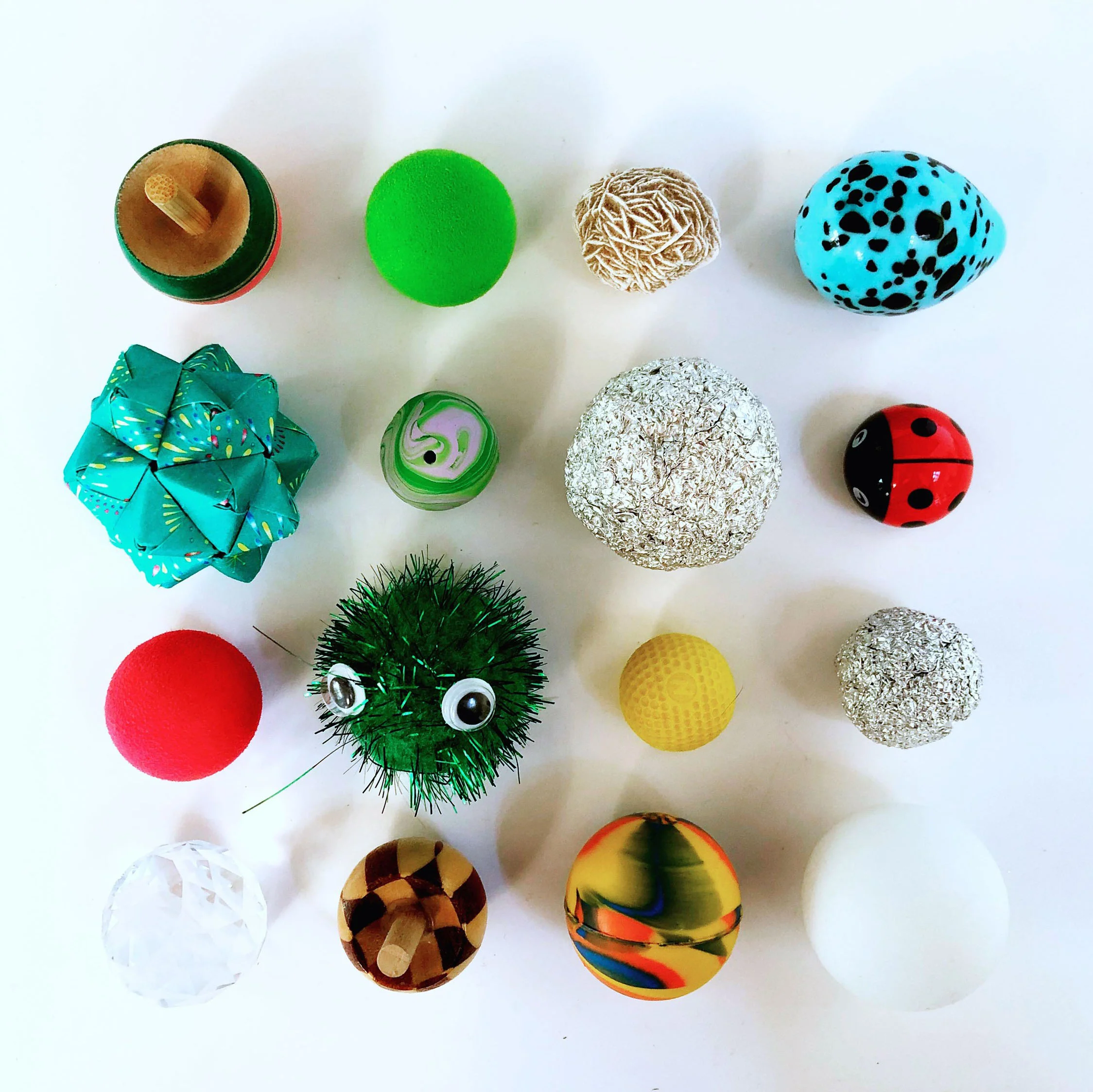 roundcollection.jpg