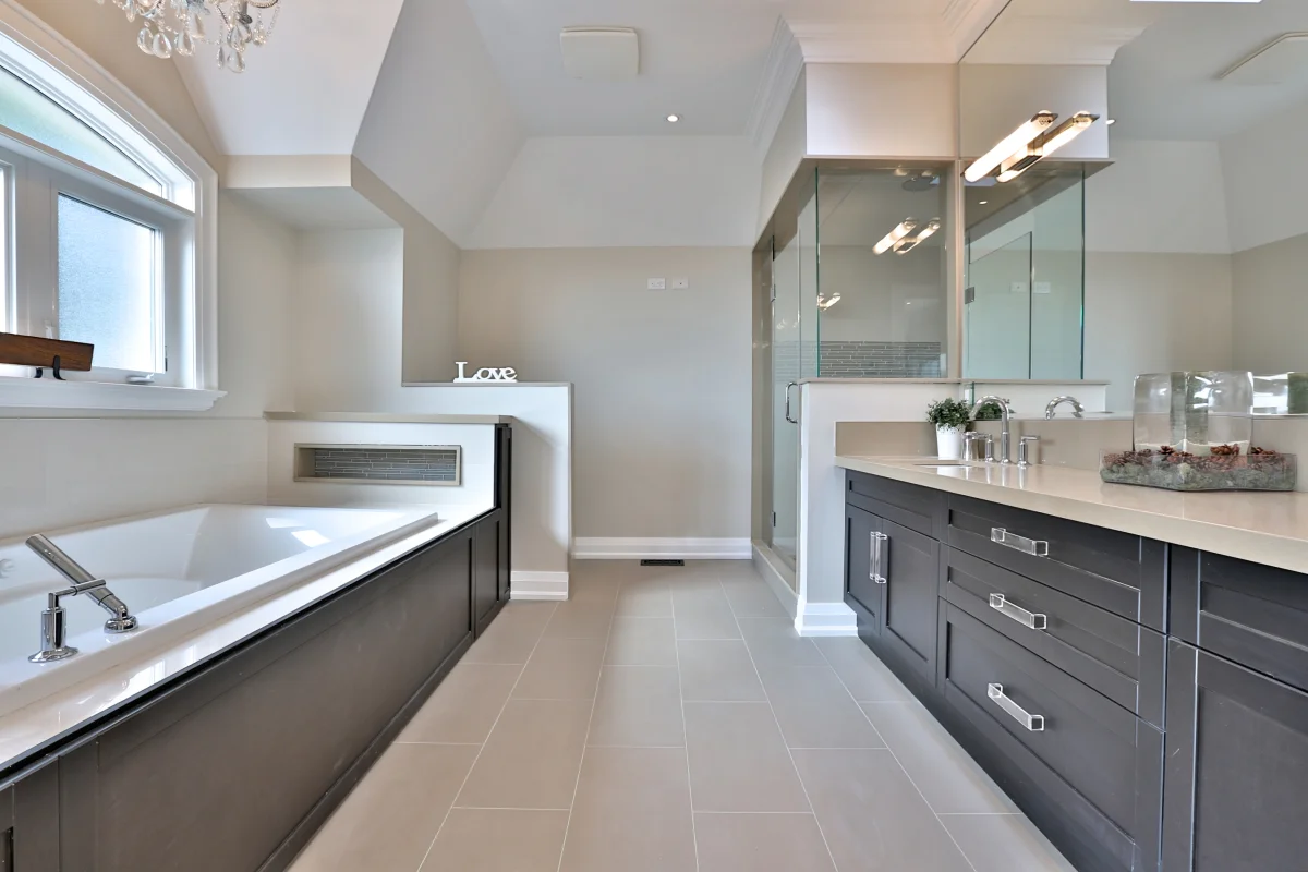Master Ensuite