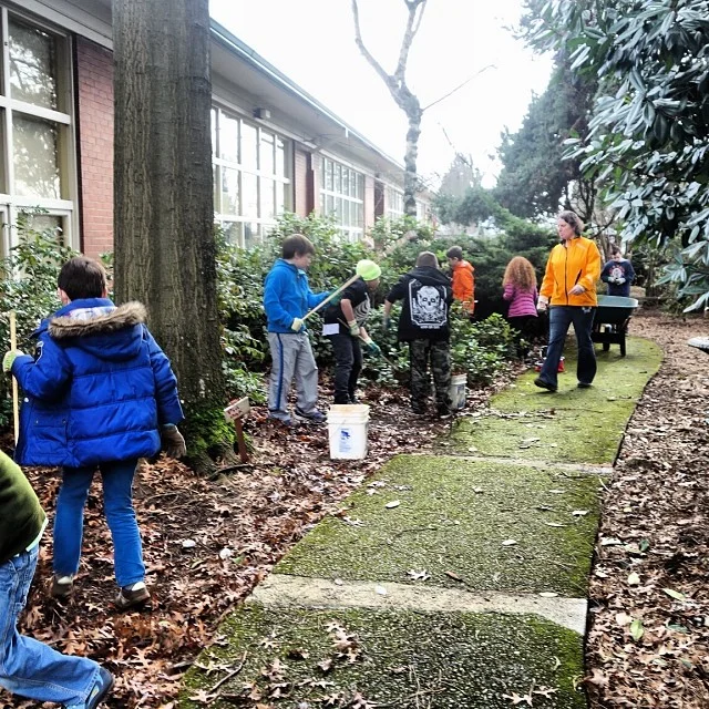 3rd grade students working in the garden....jpg