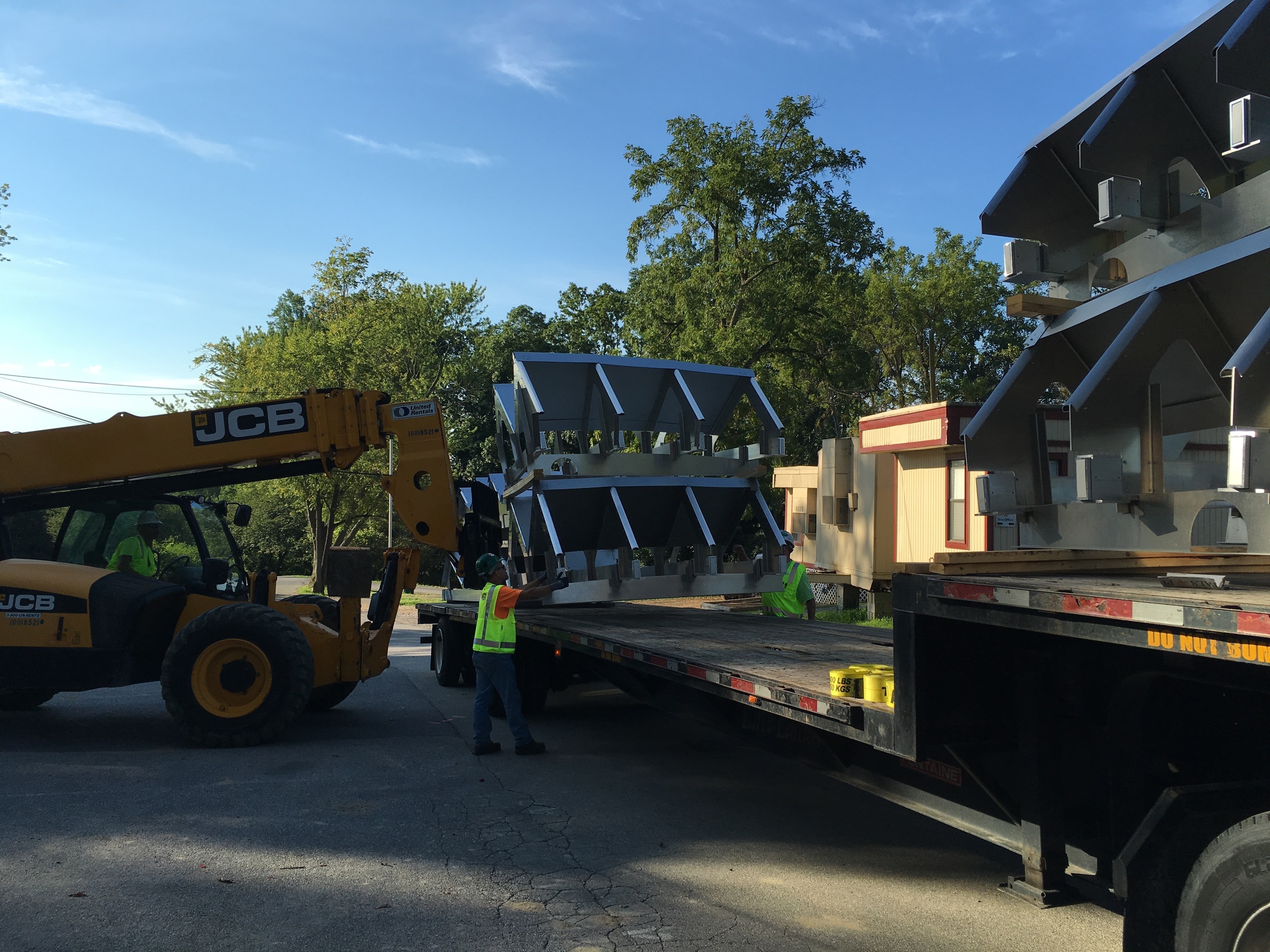 ZEPPS: ZAHNER ENGINEERED PROFILED PANEL SYSTEMS DELIVERED TO CHRYSALIS