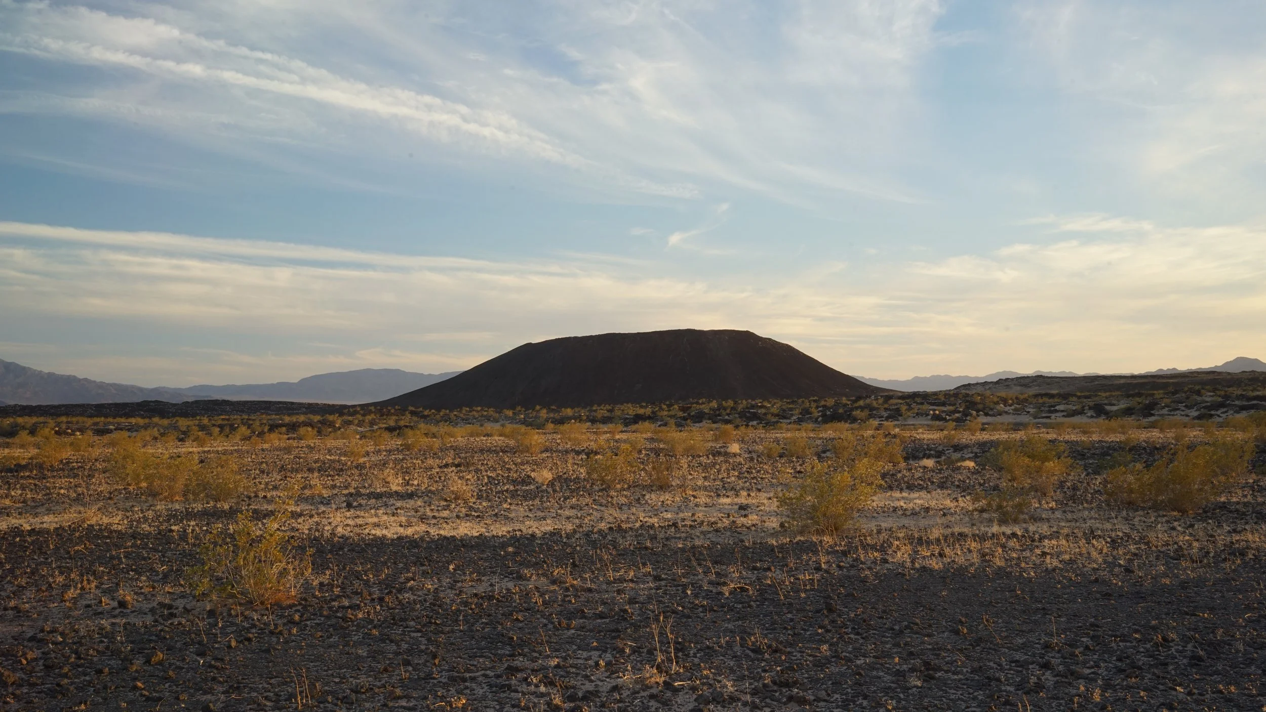 AMBOY CRATER, MOJAVE, CALIFORNIA