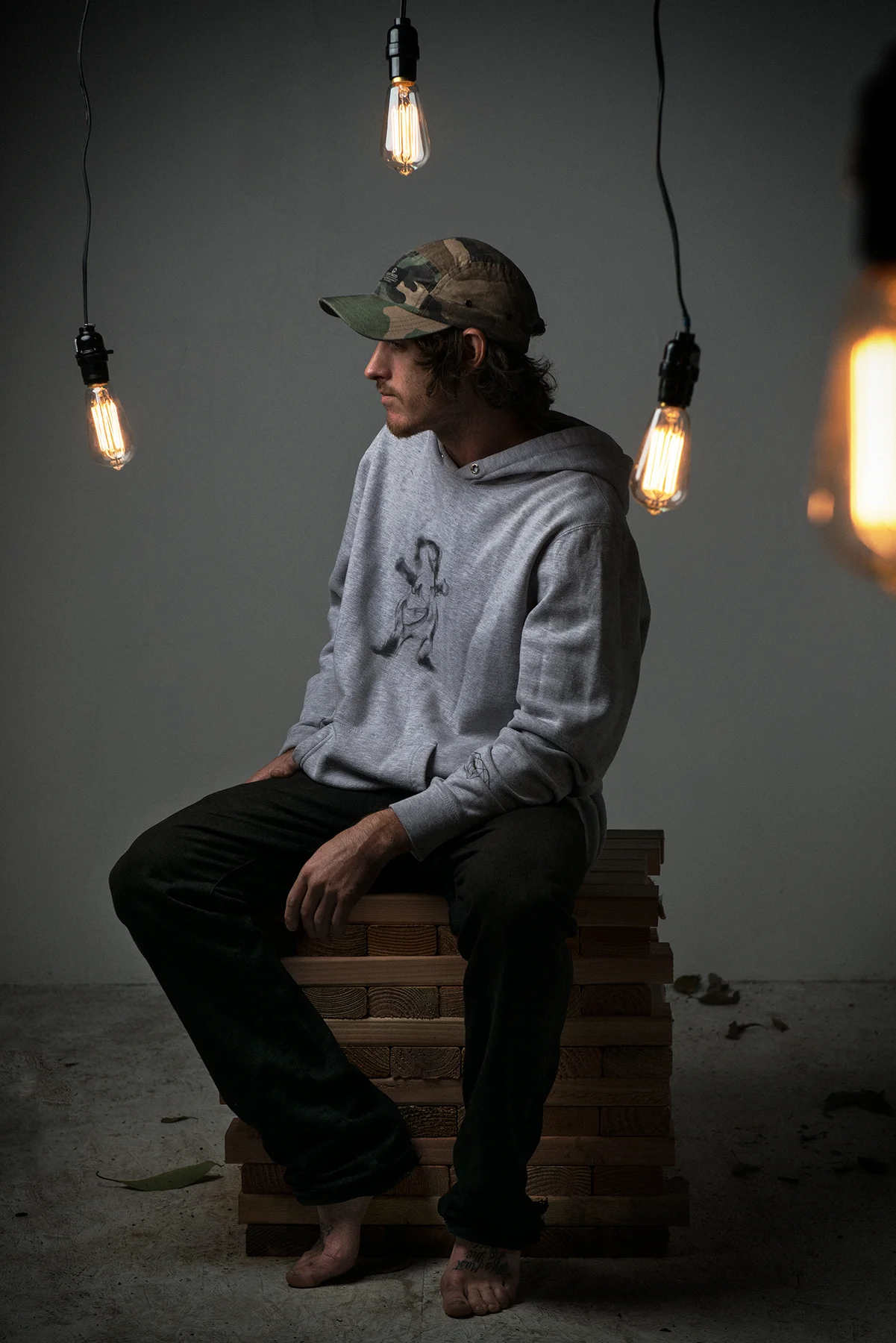 Dave_Bachinsky_LightbulbPortrait_phBuddyBleckley.jpg