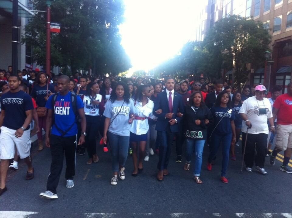 In Chinatown: Howard U bringing more & more people into the march.