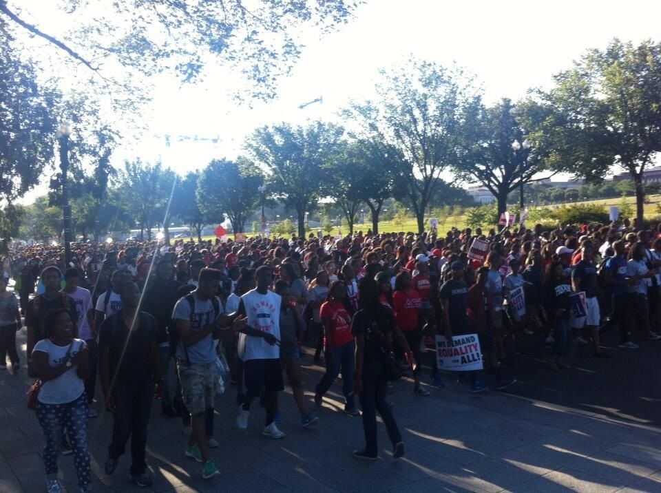  Thousands of Howard U folks hit the Washington mall. March on! 







