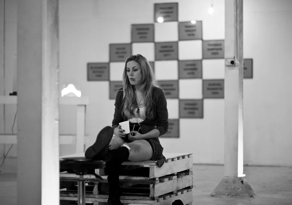 Katrina Rautenberg as Alice