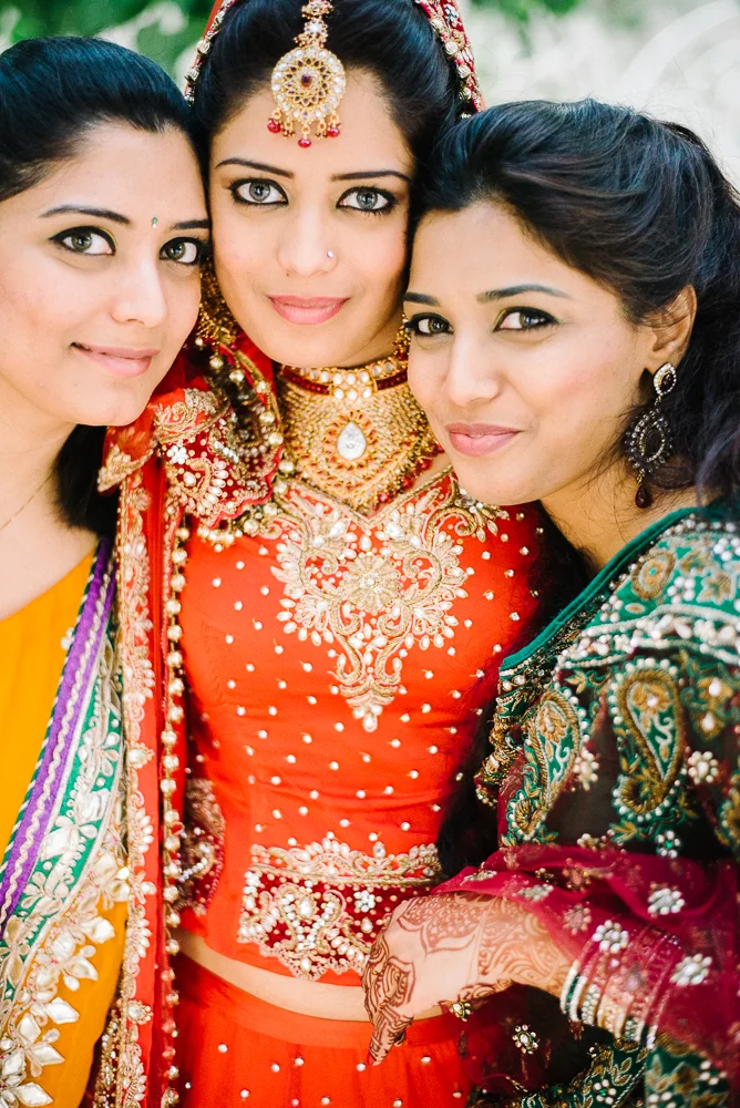 131101-Naveen_hina-MAT_6913.jpg
