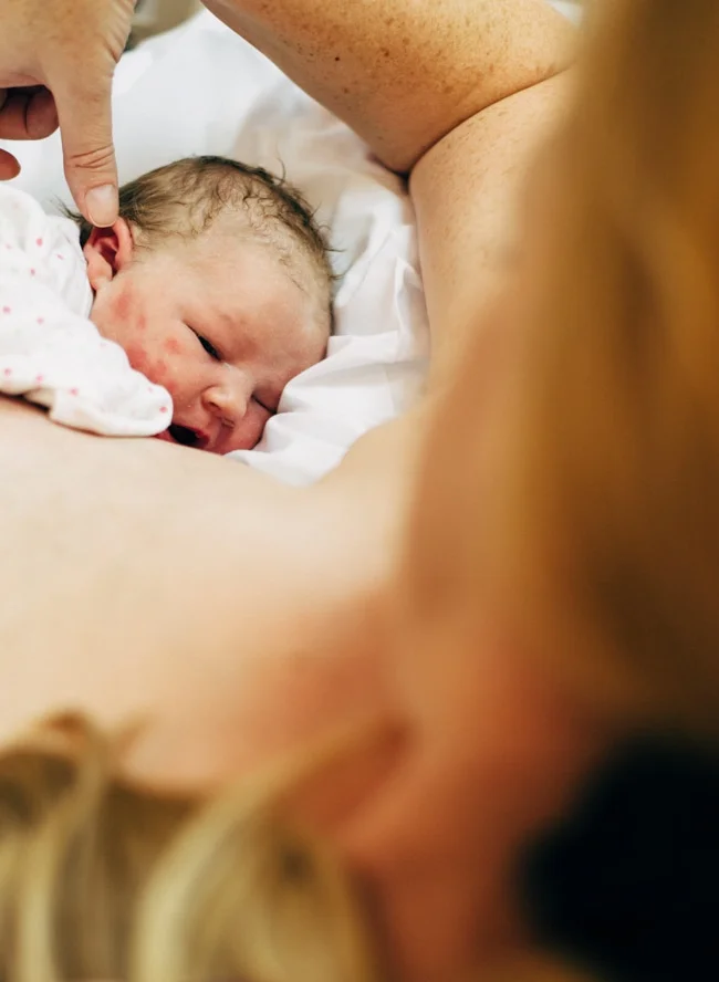 16-2014-09-08-knott-family-birth-2-9899.jpg