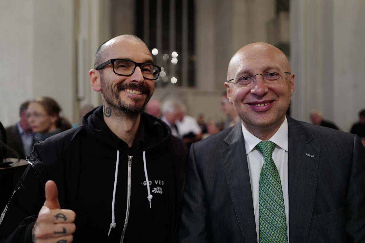 Dr. Mark Benecke mit Nobelpreisträger Prof. Dr. Stefan Hell (Nobelpreis für Chemie 2014)