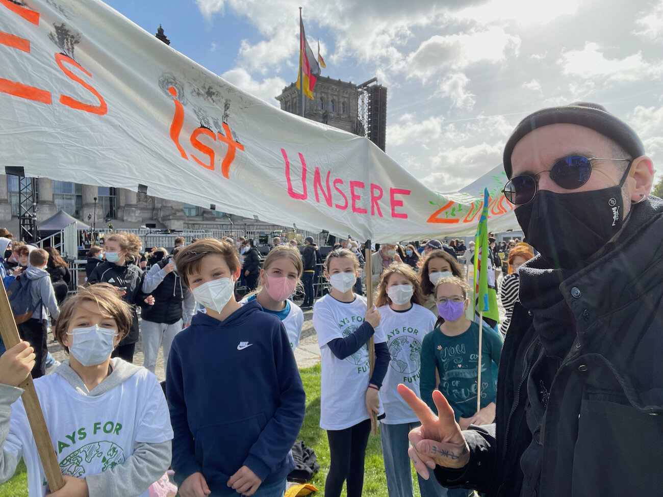 mark_benecke_fridays_for_future_berlin_greta_thunberg_luisa_neubauer_carla_reemtsma_sept_2021 - 35.jpeg
