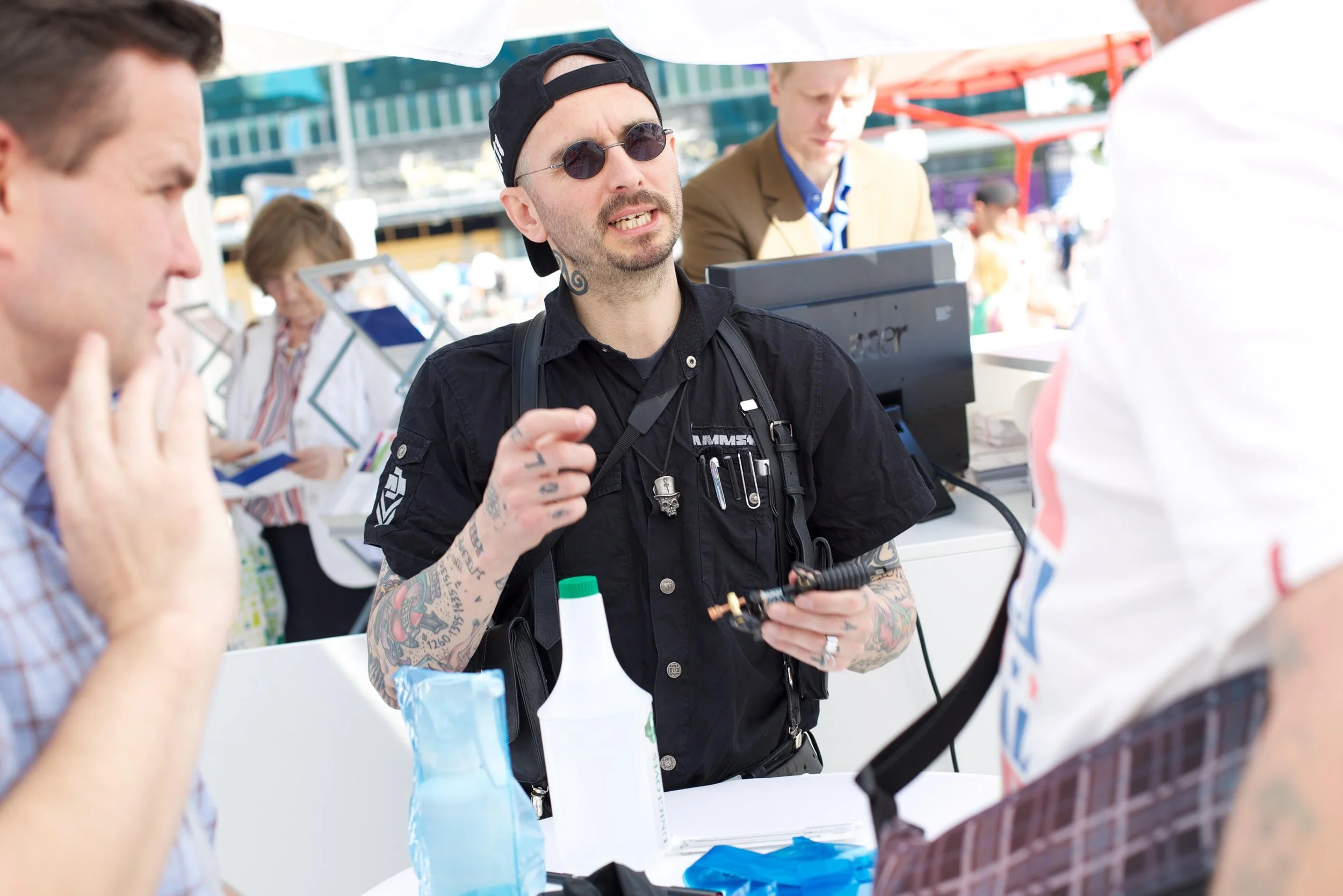 BfR-Schüler:innen-Workshop (Bundesinstitut für Risikobewertung) Tattoos & Sicherheit