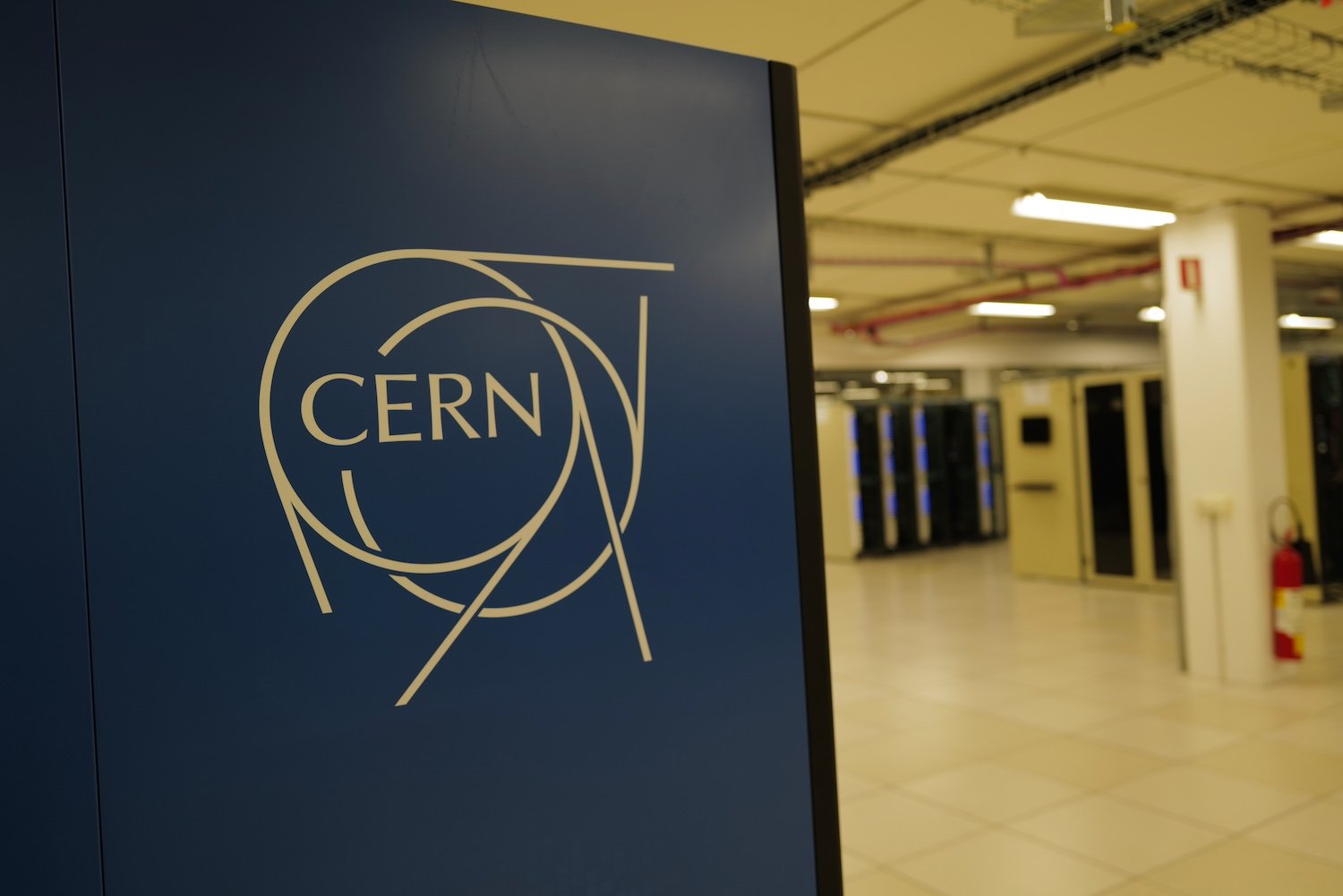 CERN_geneva_neutrino_chamber_protoDUNE_ISOLDE_particle_accelerator_antimatter_factory_geneva_mark_benecke - 68.jpeg