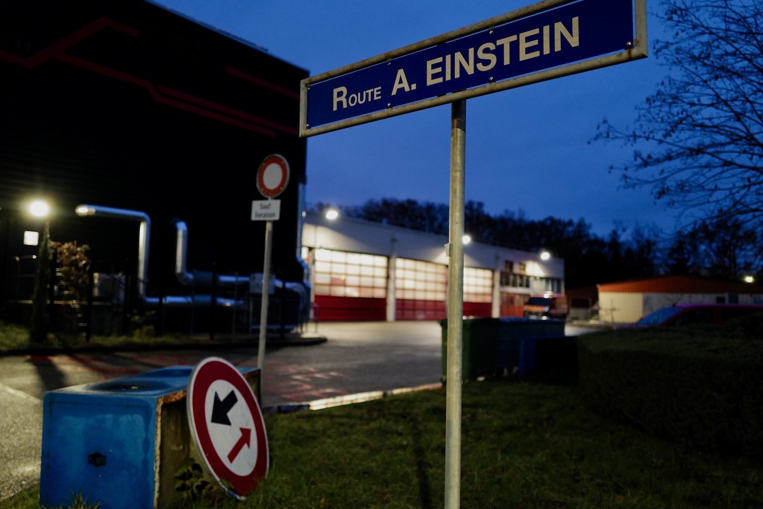 CERN_geneva_neutrino_chamber_protoDUNE_ISOLDE_particle_accelerator_antimatter_factory_geneva_mark_benecke - 199.jpeg