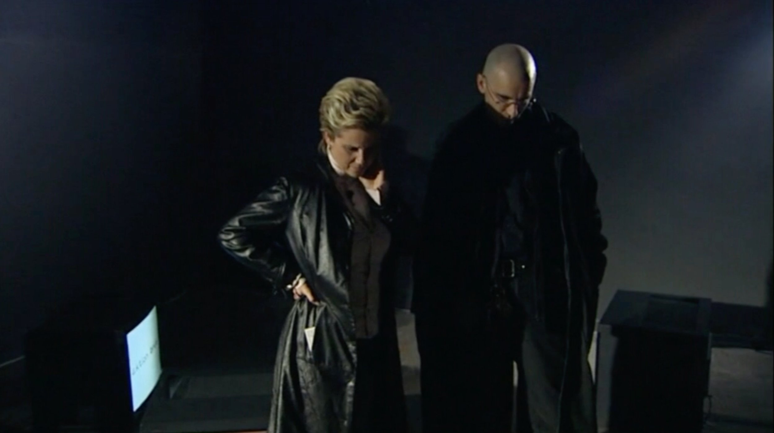 mark_benecke_michaela_schaffrath_joerg_buttgereit_ARTE_durch_die_nacht - 12.jpeg