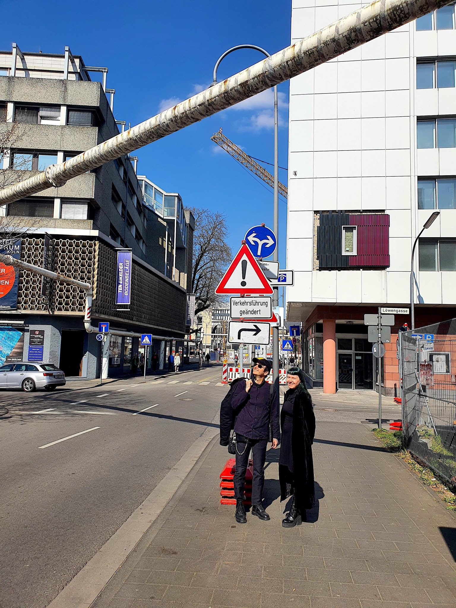 mark_benecke_richard_bargel_ines_suedstadt_severinsviertel_2025_shooting - 16.jpeg