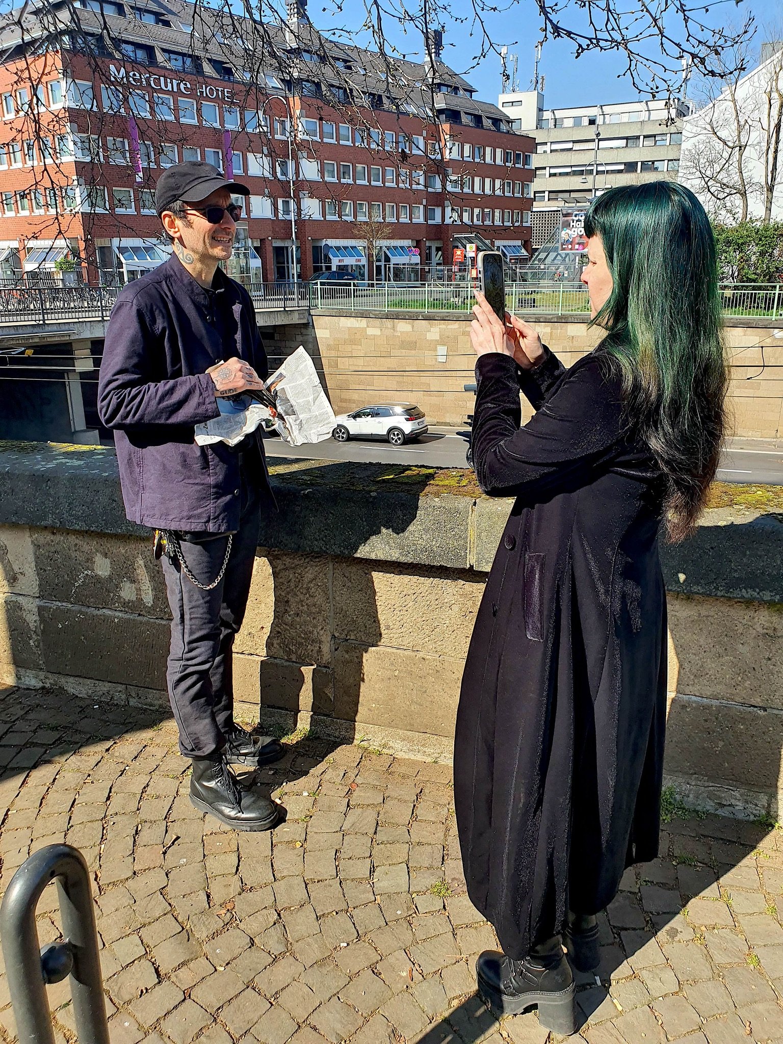 mark_benecke_richard_bargel_ines_suedstadt_severinsviertel_2025_shooting - 26.jpeg