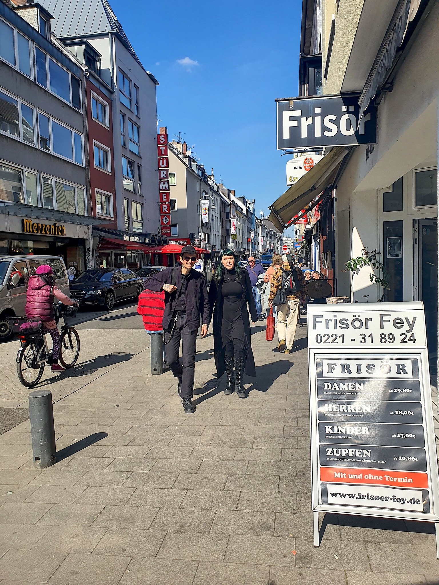 mark_benecke_richard_bargel_ines_suedstadt_severinsviertel_2025_shooting - 28.jpeg