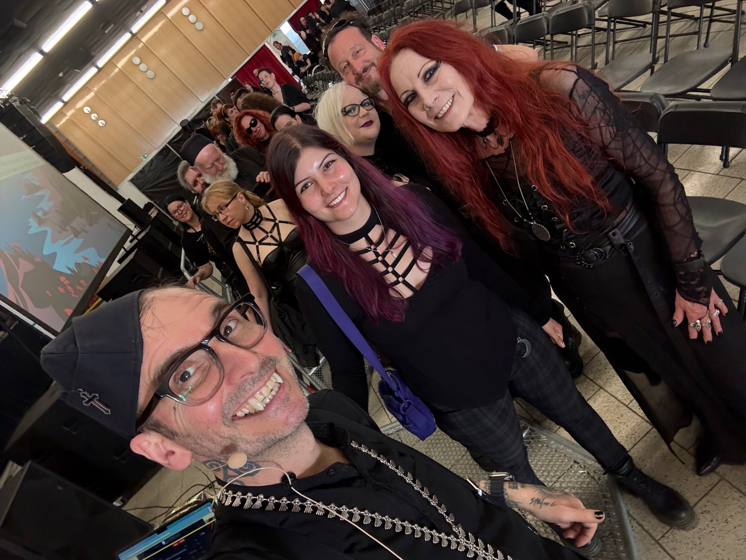 mark_benecke_wgt_2025_wave_gotik_treffen_leipzig_gothic_meeting_germany - 31.jpeg