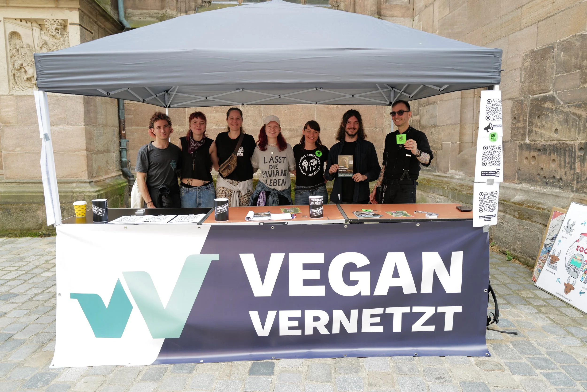 mark_benecke_affen_nuernberg_erschiessung_demo_animal_rebellion_vegan_vernetzt_colin_goldner - 14.jpeg